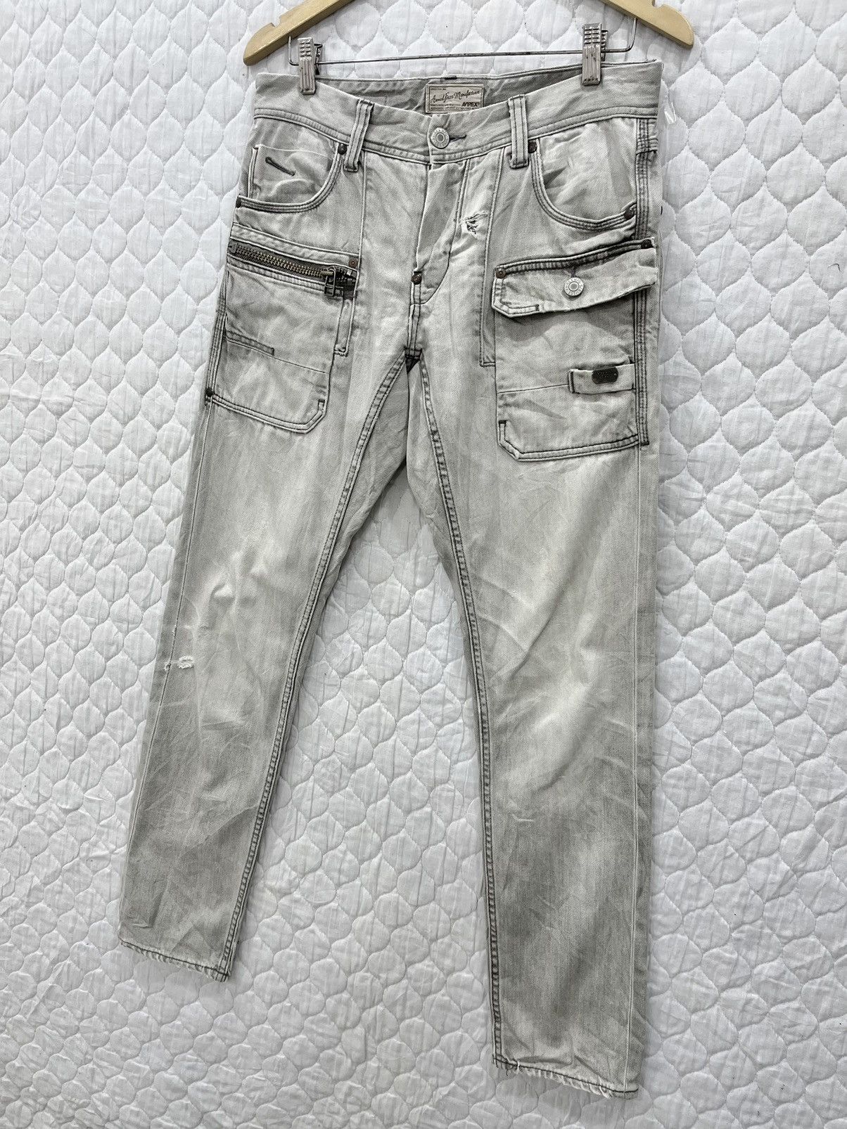 (Cc). AVIREX HYPEBEAST MULTI POCKET PANTS Casual Pants