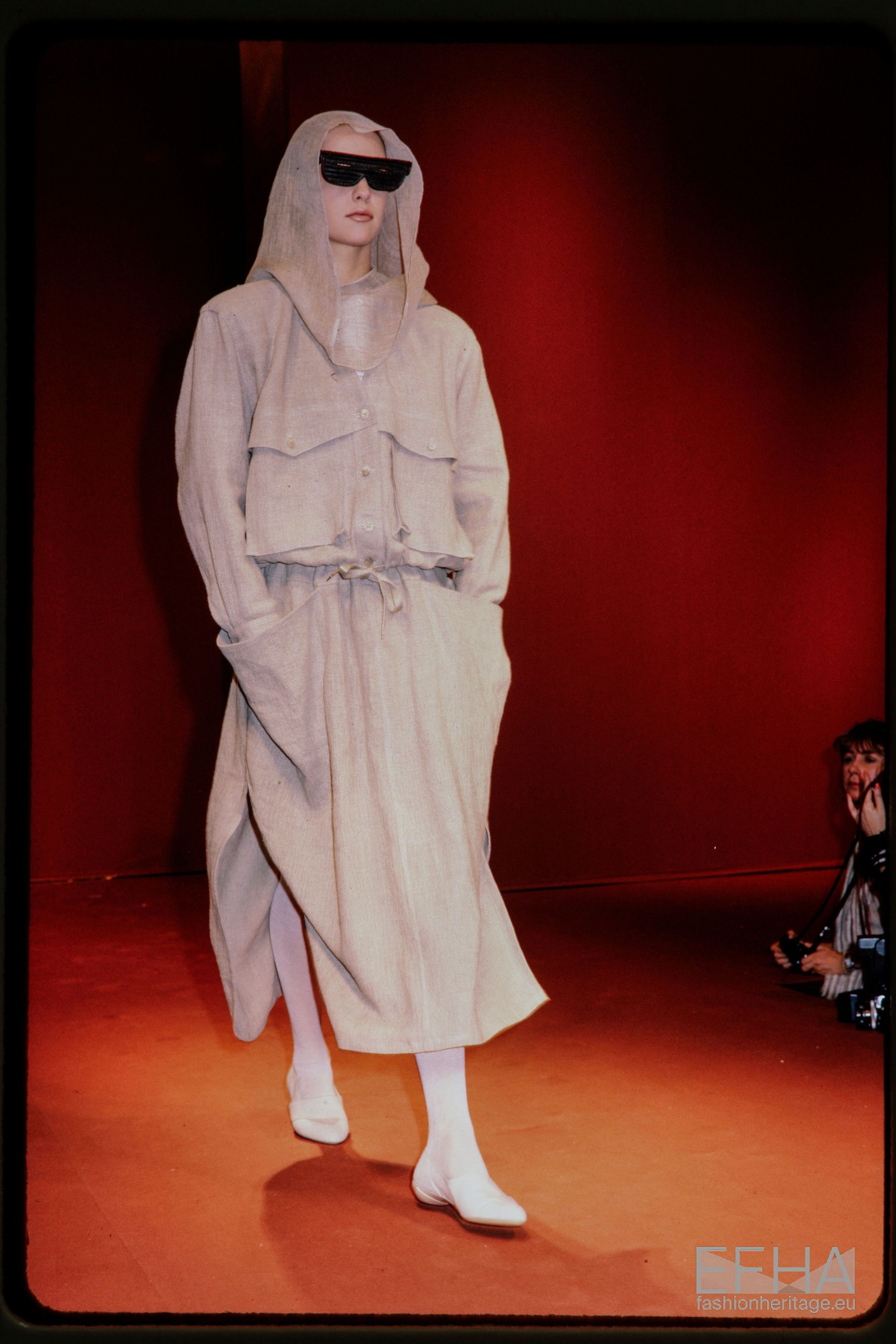 Issey Miyake Very rare 1982 Issey Miyake Windcoat Line in Cream Size ONE SIZE - 1 Thumbnail