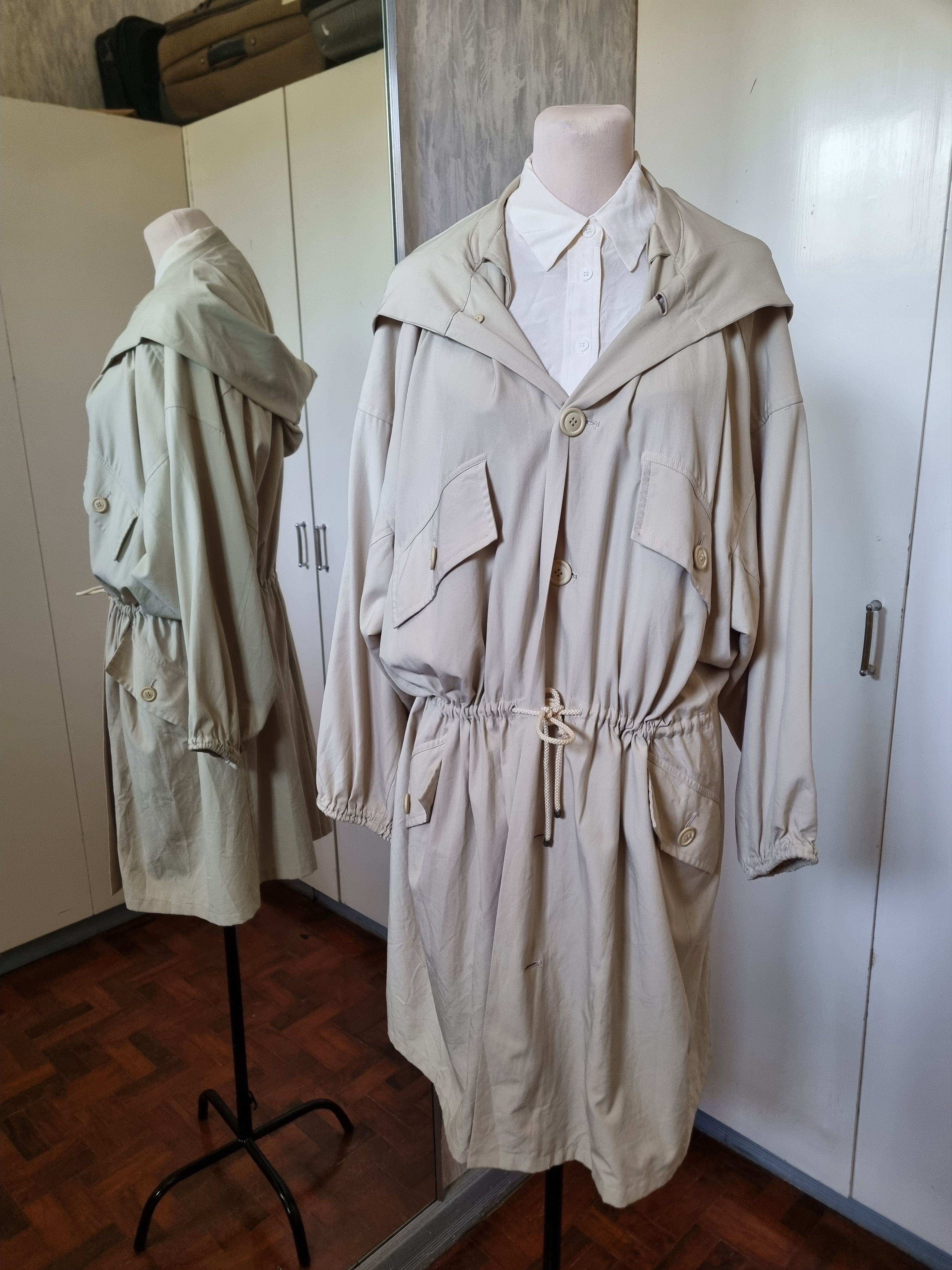 Issey Miyake Very rare 1982 Issey Miyake Windcoat Line in Cream Size ONE SIZE - 2 Thumbnail