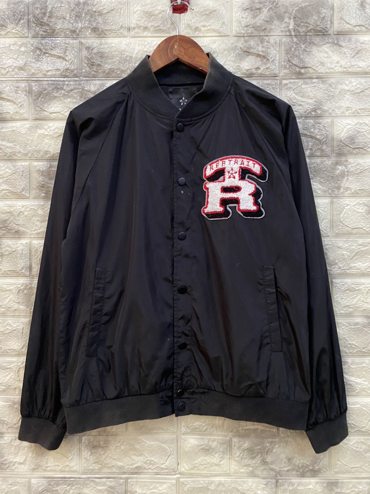 Japanese Brand Rebtrait black varsity jacket Size US L / EU 52-54 / 3 - 2 Thumbnail