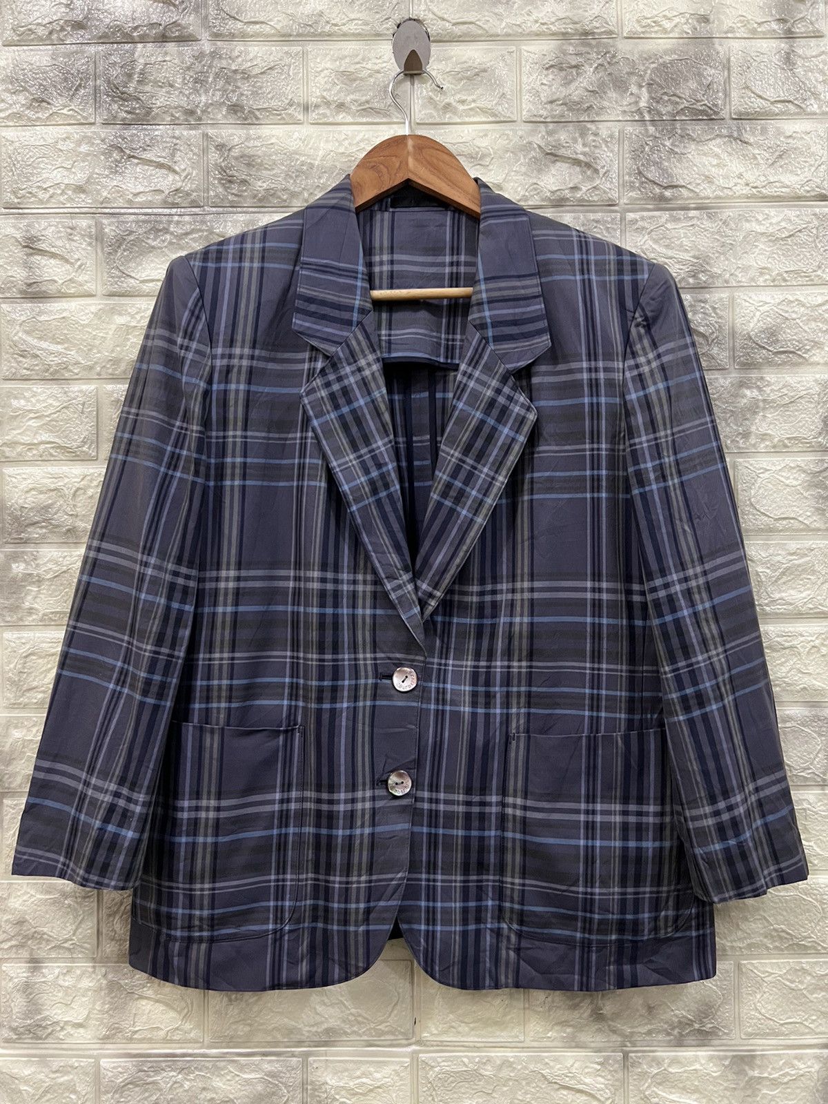Burberry × Vintage Vintage Burberrys Jacket Size M / US 6-8 / IT 42-44 - 1 Thumbnail