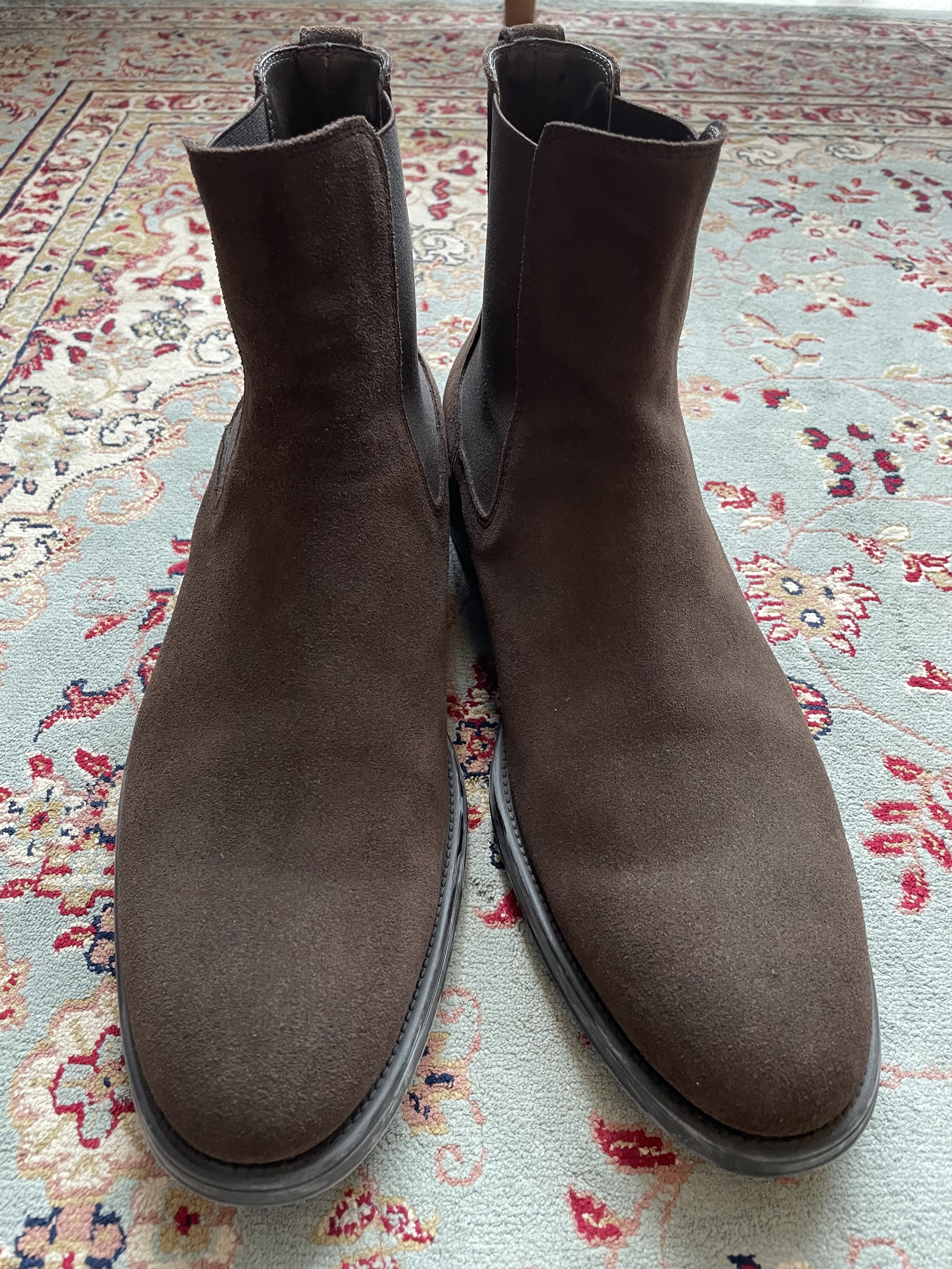 Tod’s Suede Chukka Boot