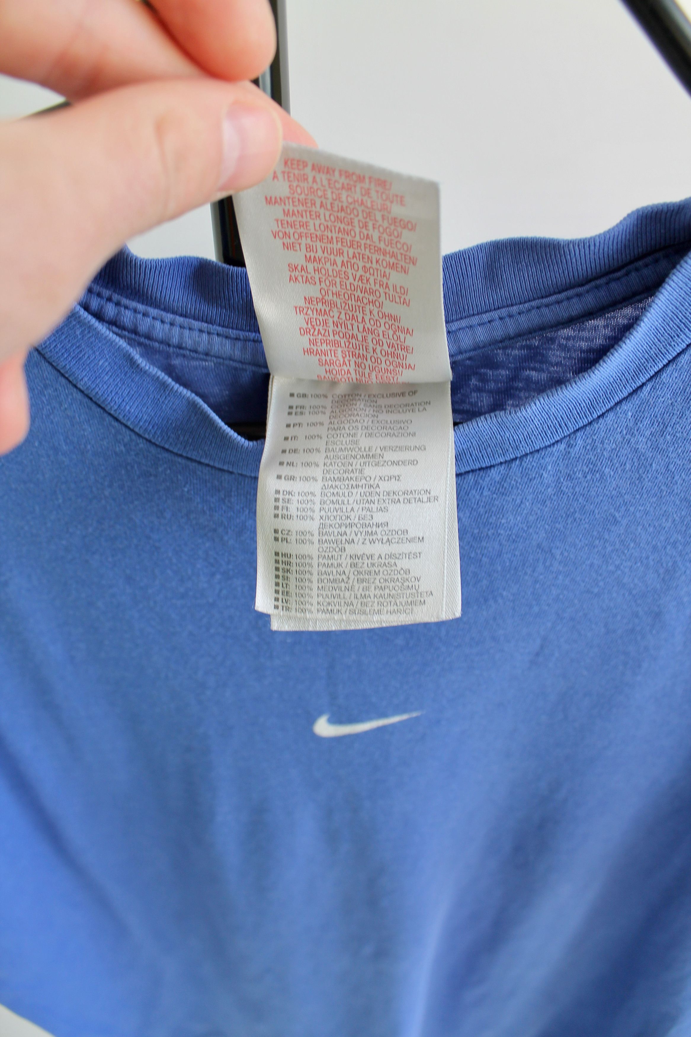 Nike NIKE UPTEMPO vintage t shirt tee Swoosh Center Logo blue Y2K Size US S / EU 44-46 / 1 - 4 Thumbnail