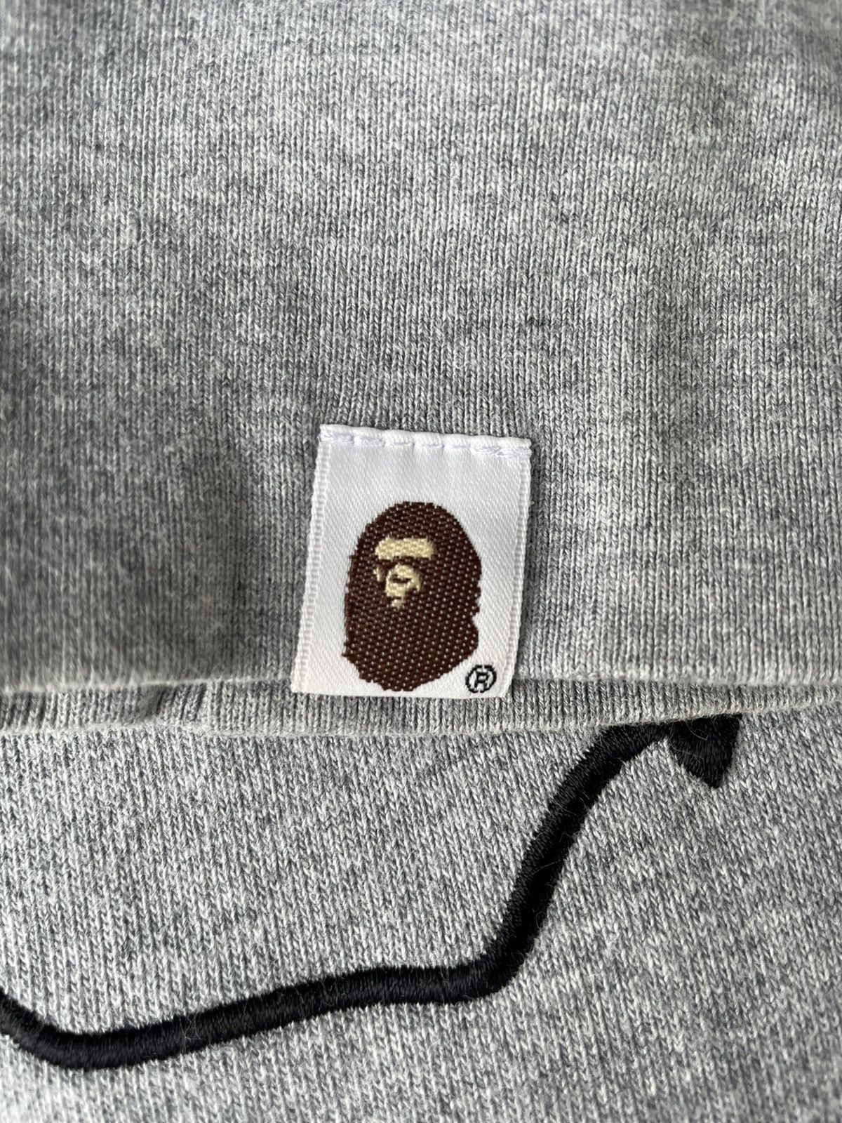 Bape Bape Embroidered Ape Head Logo Crewneck Size US M / EU 48-50 / 2 - 5 Thumbnail