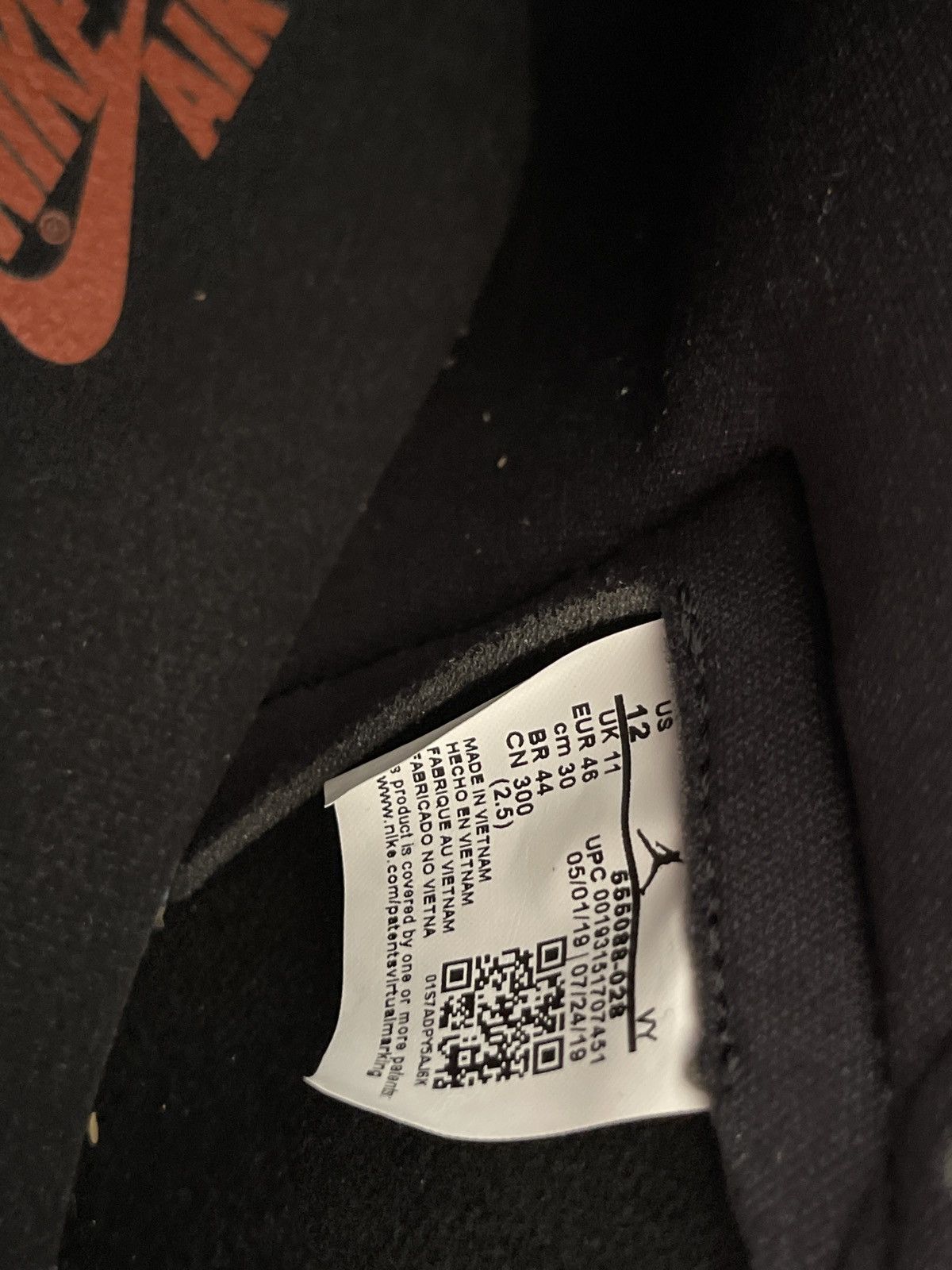 Jordan Brand Nike Air Jordan 1 Retro High OG Size US 12 / EU 45 - 12 Thumbnail