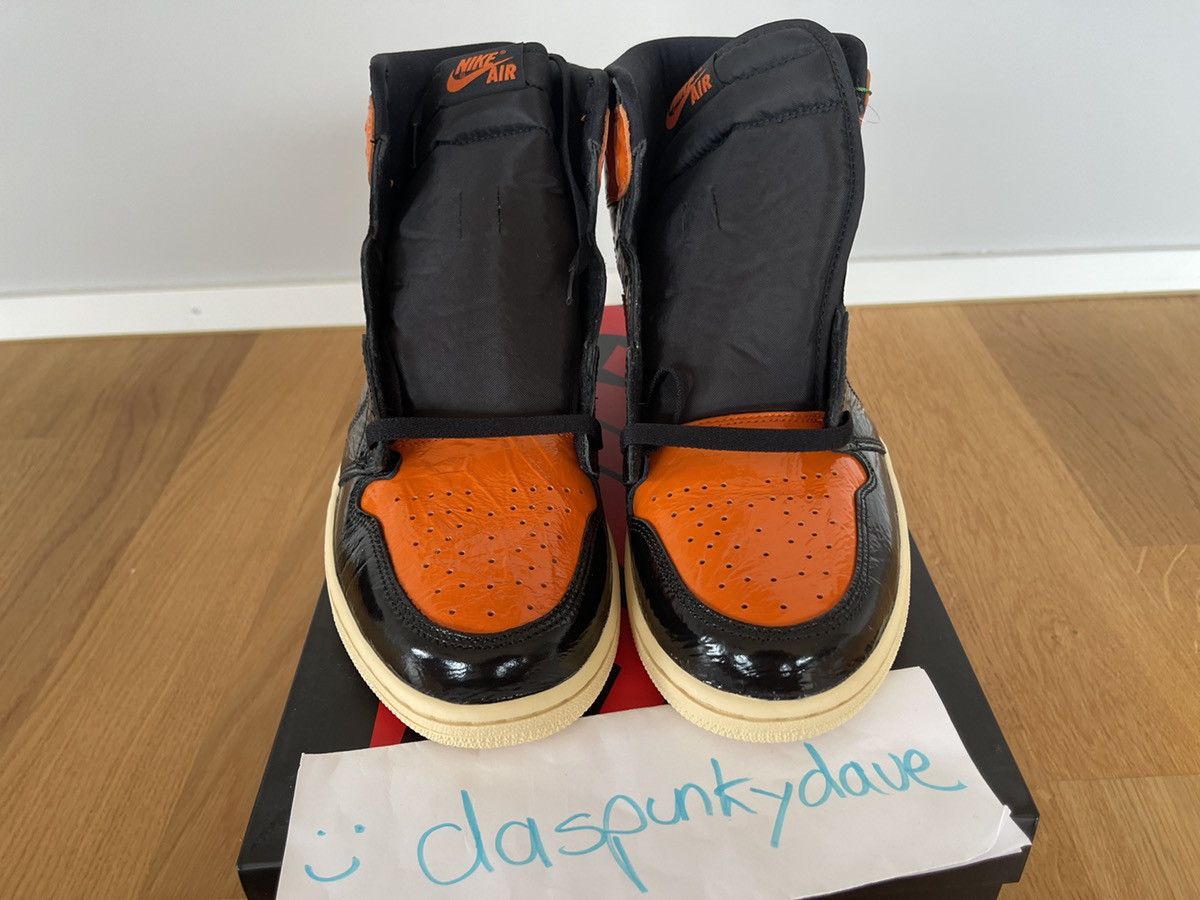 Jordan Brand Nike Air Jordan 1 Retro High OG Size US 12 / EU 45 - 2 Thumbnail