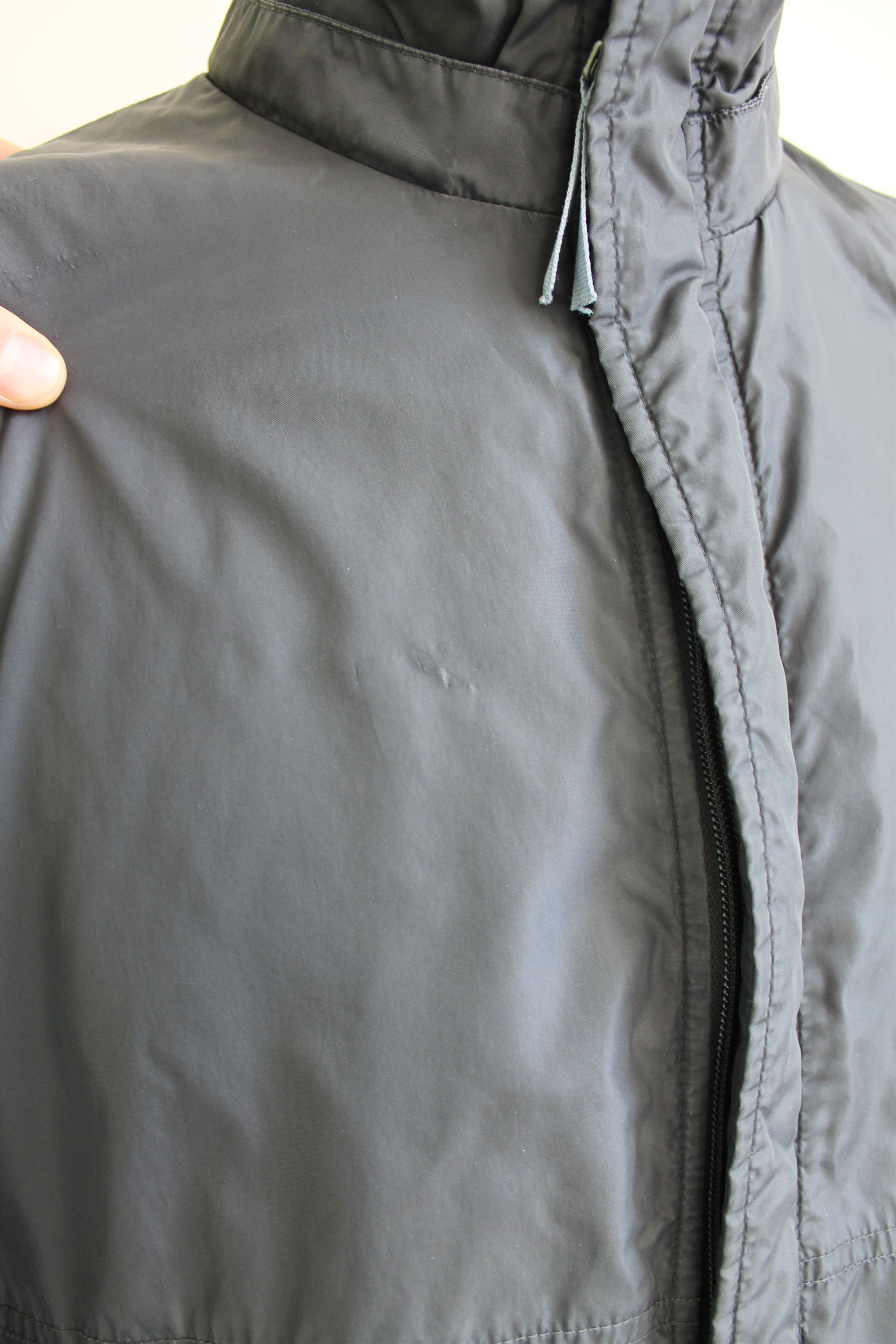 Nike 90's Nike vintage swoosh padded jacket gray y2k Size US L / EU 52-54 / 3 - 5 Thumbnail