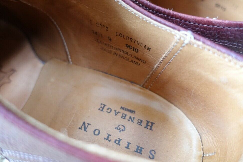 Alfred Sargent Veldtschoen Pebbled Grain Shoe Size US 10 / EU 43 - 10 Thumbnail