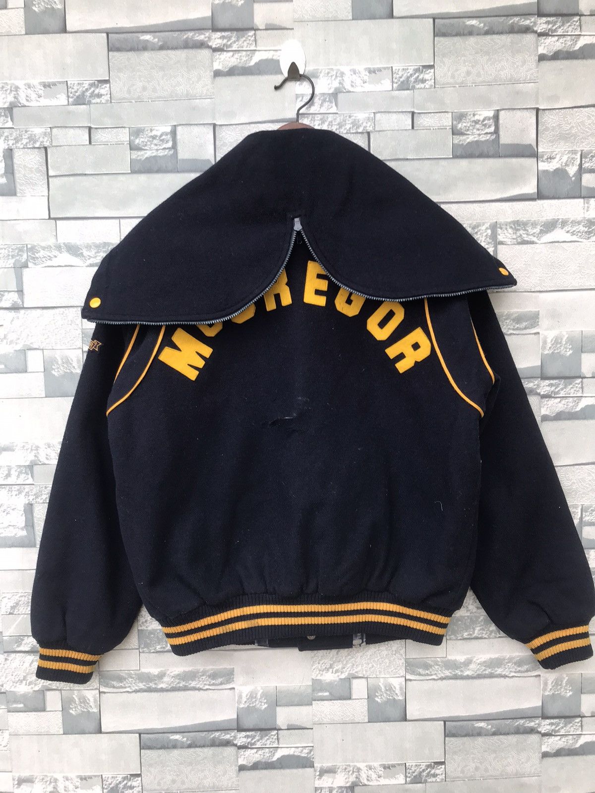 Japanese Brand Vintage Mcgregor Hooded Varsity Jacket Size US M / EU 48-50 / 2 - 3 Thumbnail
