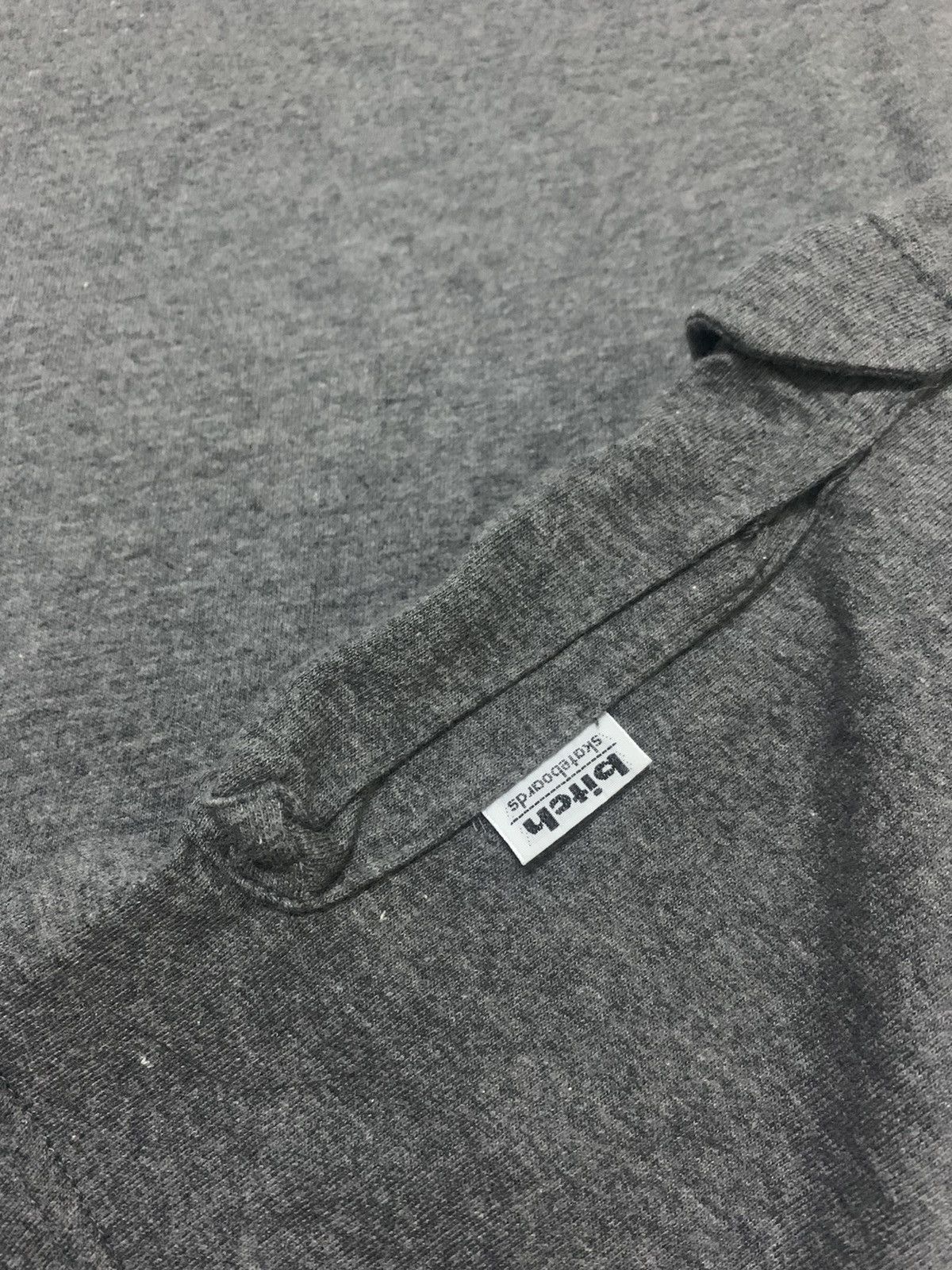 Welcome Skateboards Vintage T.Shirt Bitch Skateboards Side Pocket Size US L / EU 52-54 / 3 - 5 Thumbnail