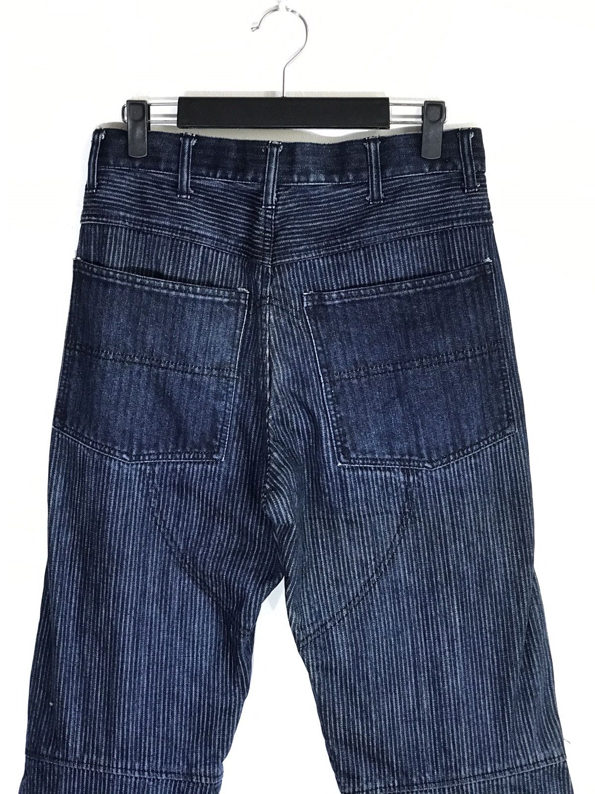 Japanese Brand Japanese Brand On Board Panelled Knee Pin Striped Jeans Size US 30 / EU 46 - 2 Thumbnail