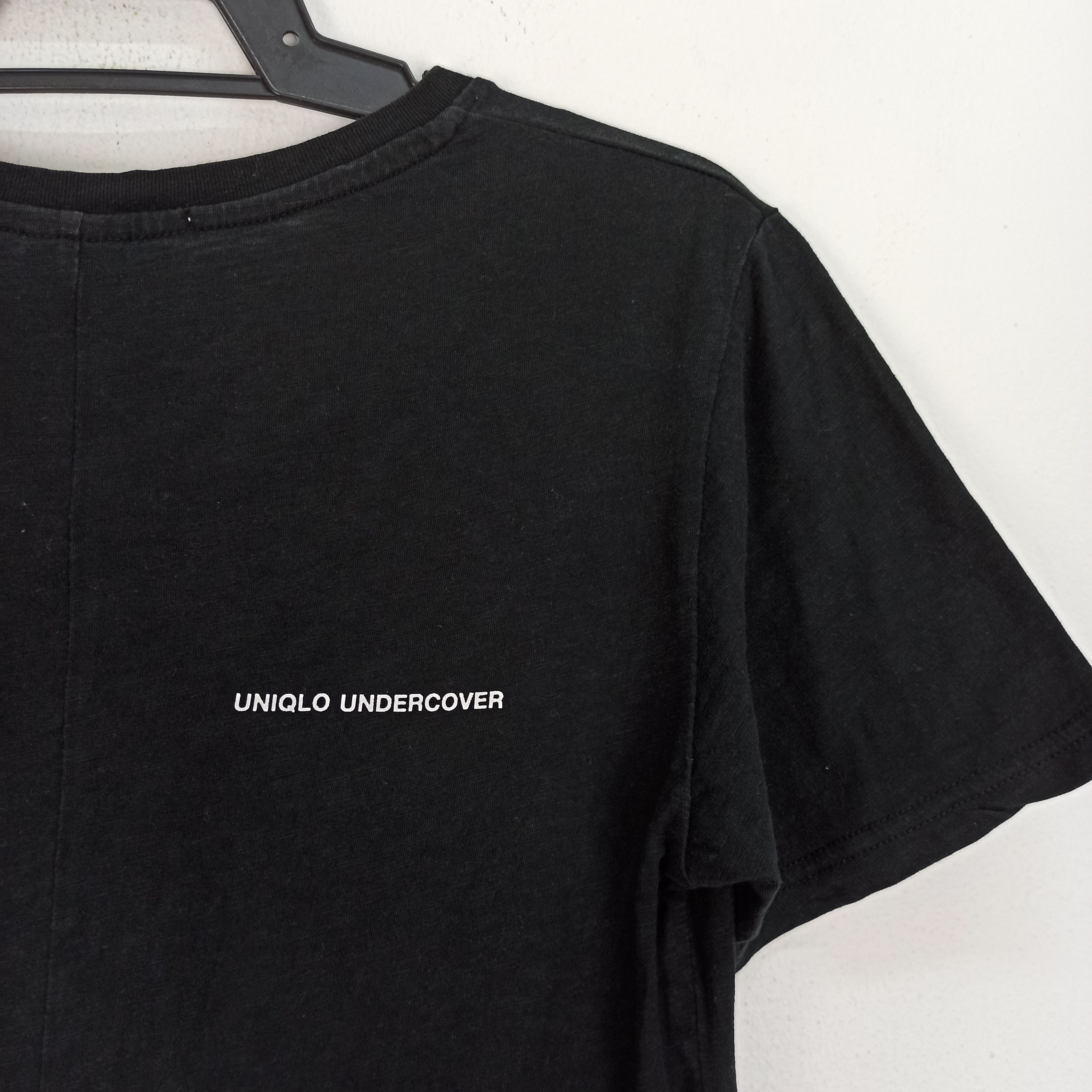 Disney Undercover x Uniqlo x Disney Tee Snow White Jun Takahashi Size US S / EU 44-46 / 1 - 4 Thumbnail
