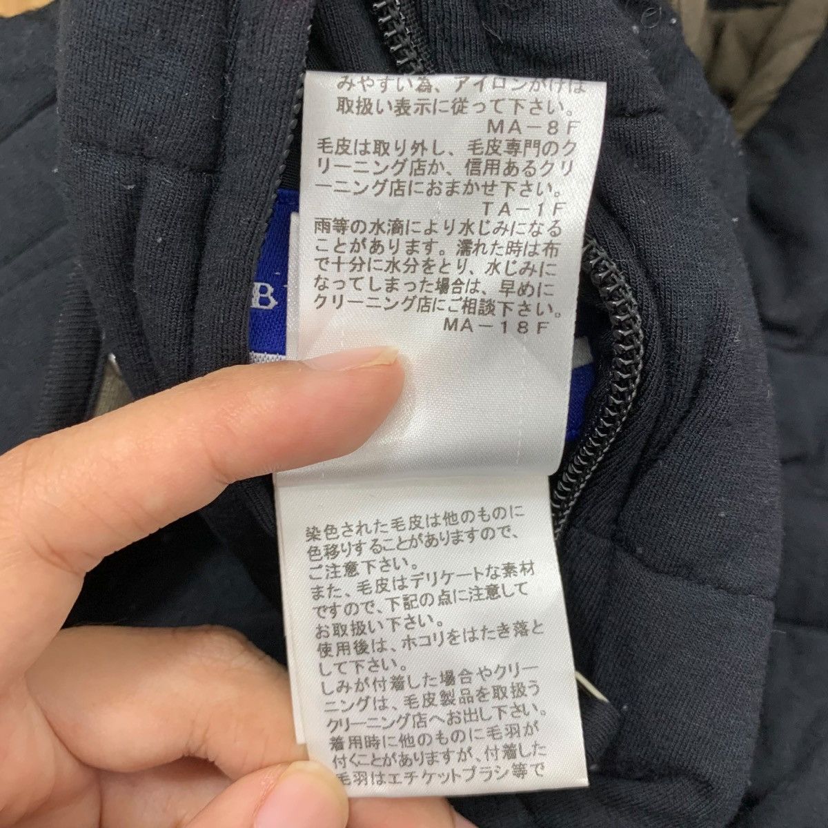 Burberry Vintage Burberry Of London Reversible PufferVest Down Jacket Size US XS / EU 42 / 0 - 10 Thumbnail
