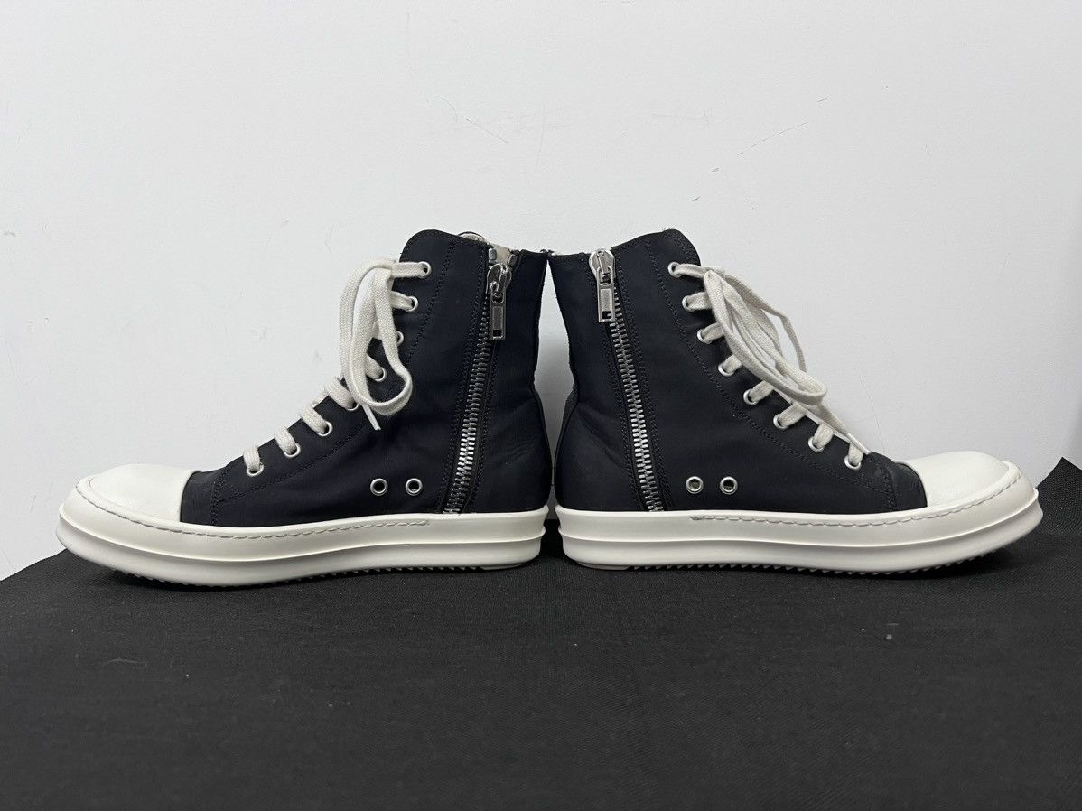 Rick Owens Drkshdw Rick owens ramones drkshdw high top sneakers sz37.5 Size US 7.5 / IT 37.5 - 6 Thumbnail