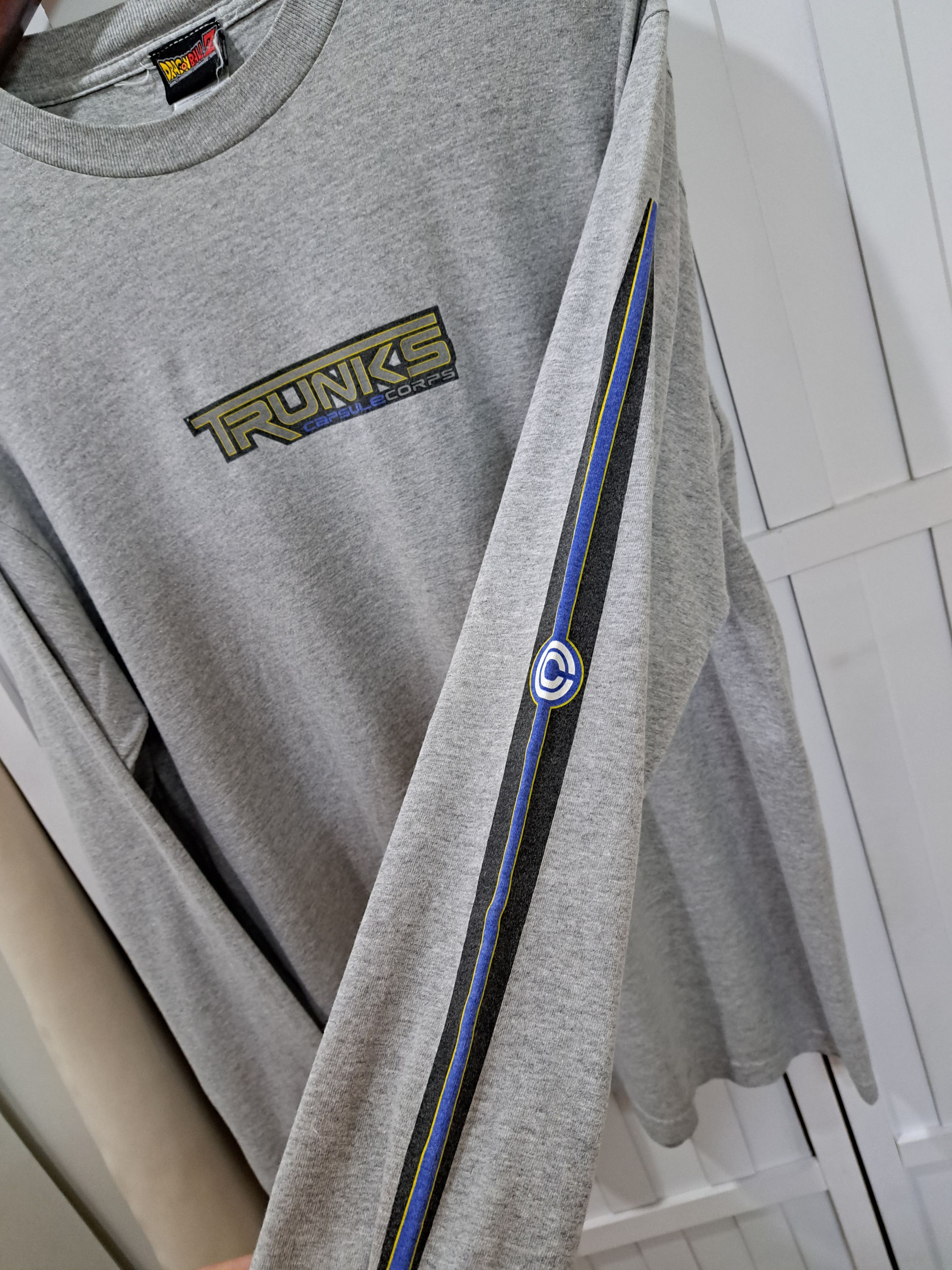Vintage Vintage Dragonball Z Trunks Solo LS Tee Size US L / EU 52-54 / 3 - 3 Thumbnail