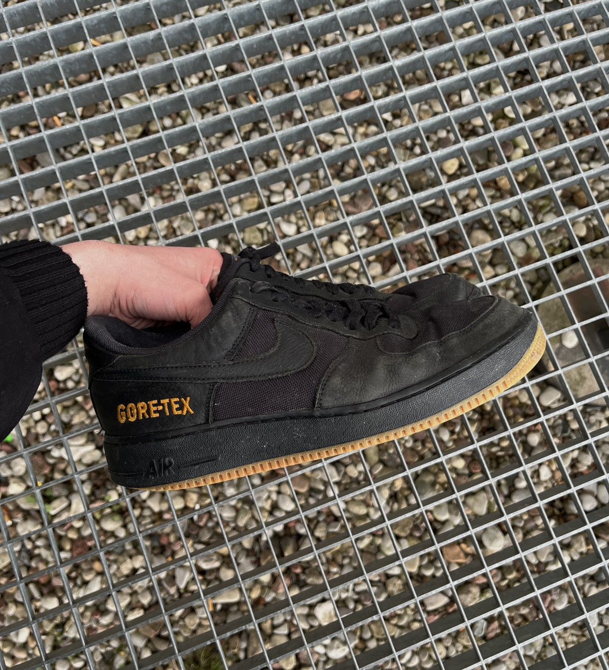 nike air force 1 black gore tex