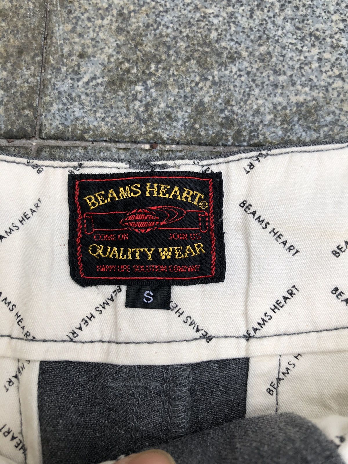 Beams Plus × Japanese Brand Beams Heart cargo shorts Size US 30 / EU 46 - 4 Thumbnail