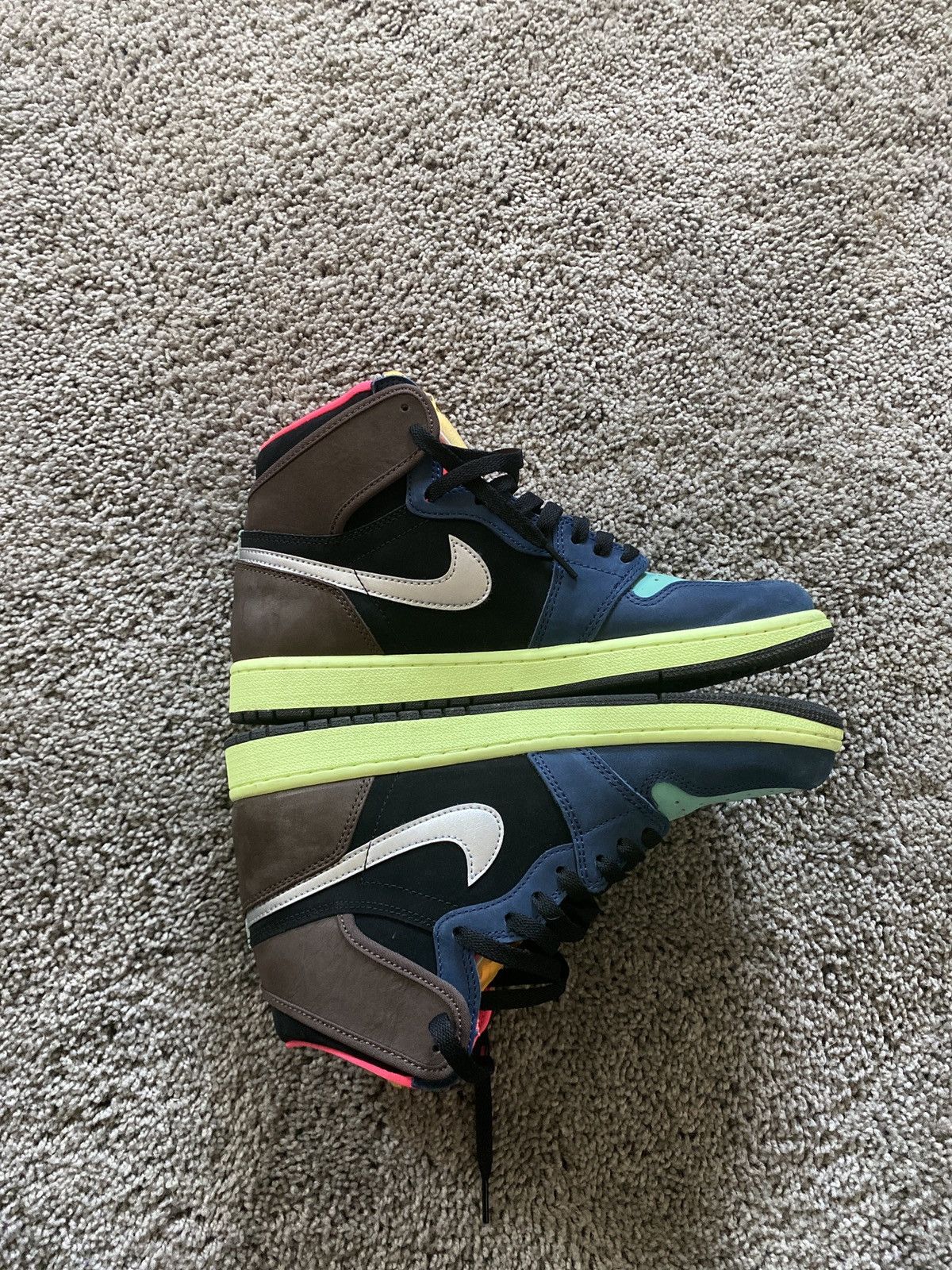 Jordan Brand × Nike Jordan 1 tokyo bio hack Size US 10 / EU 43 - 1 Thumbnail