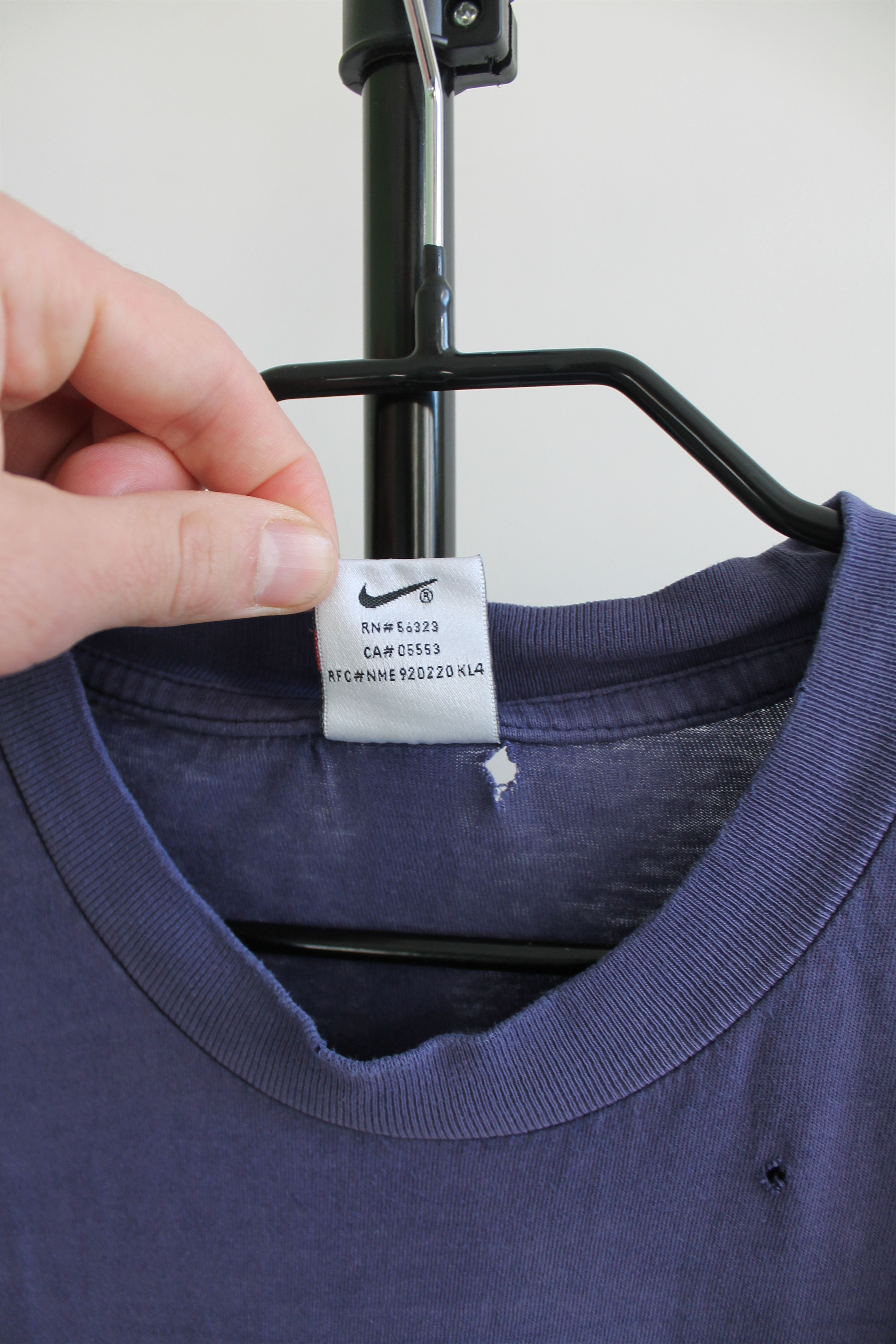Nike 90's NIKE swoosh Vintage Trashed worn t shirt Tee Faded Blue Size US M / EU 48-50 / 2 - 5 Thumbnail