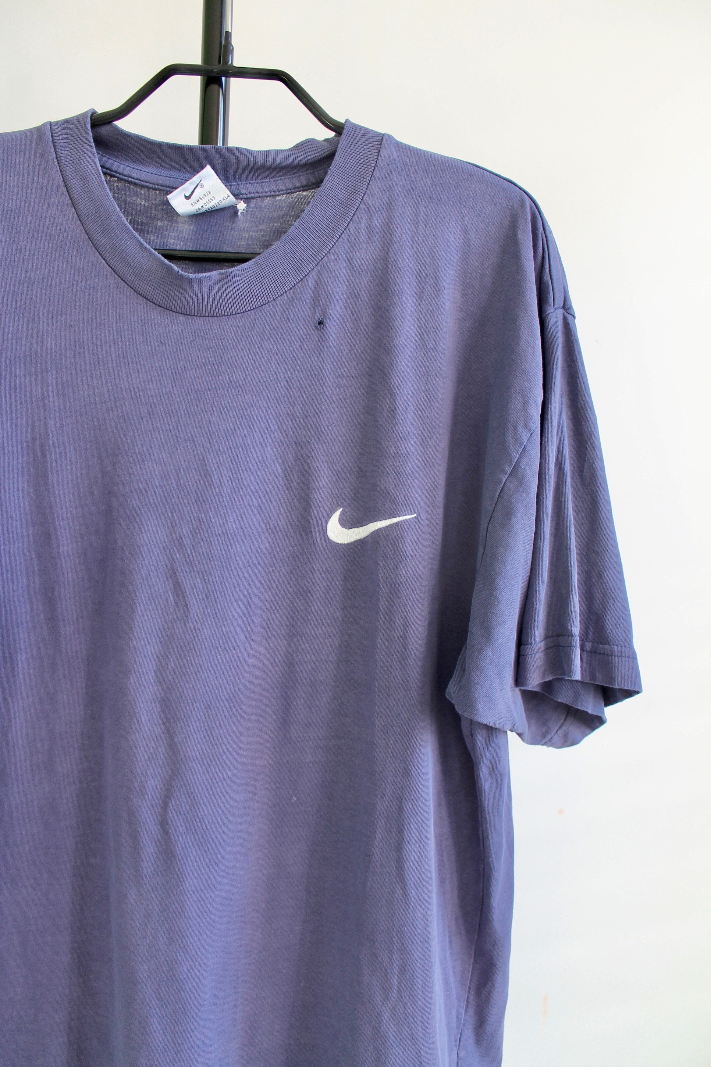 Nike 90's NIKE swoosh Vintage Trashed worn t shirt Tee Faded Blue Size US M / EU 48-50 / 2 - 3 Thumbnail