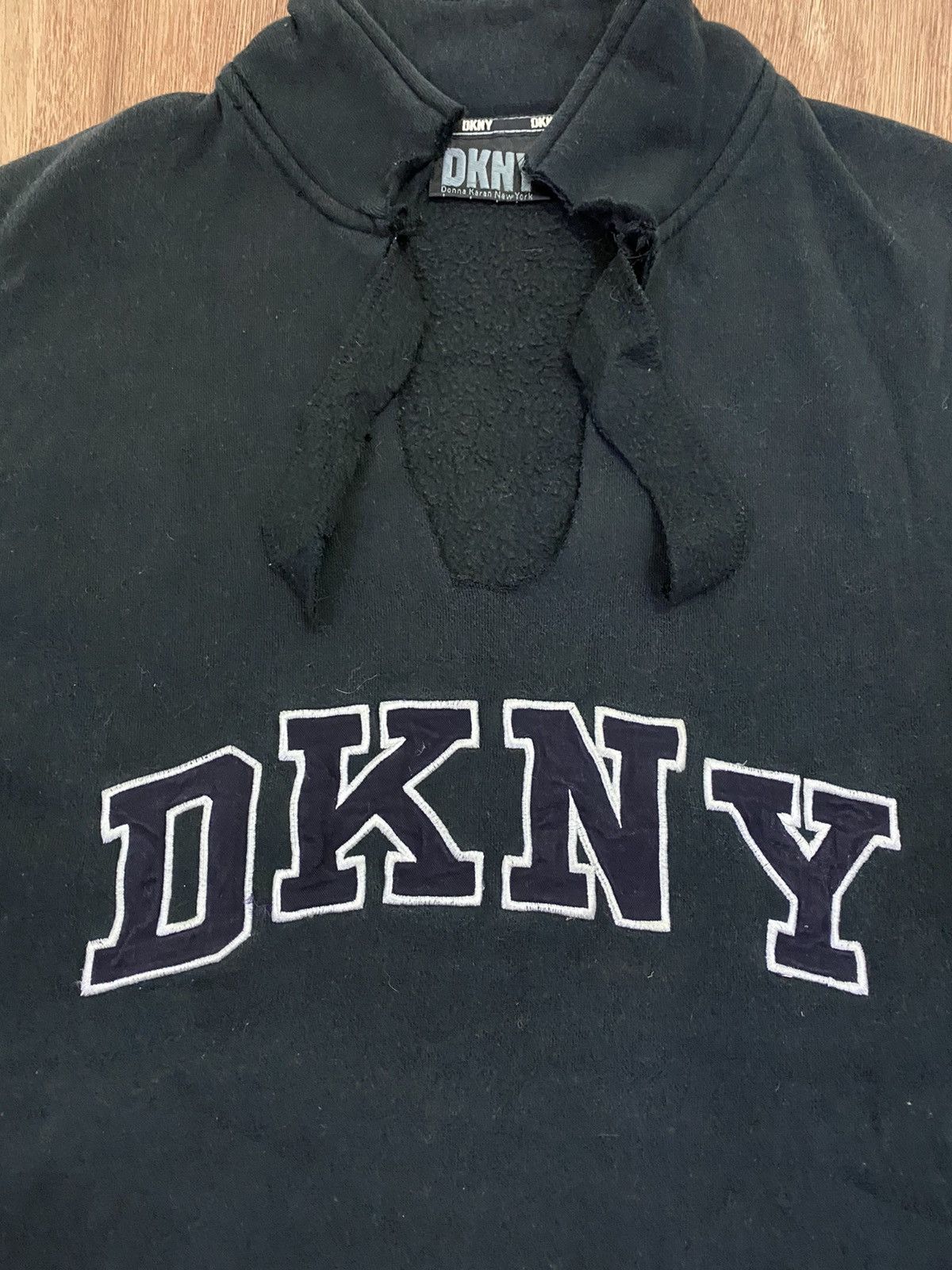 DKNY × Vintage Vintage DKNY Spell Out Sweatshirt Size US S / EU 44-46 / 1 - 9 Thumbnail