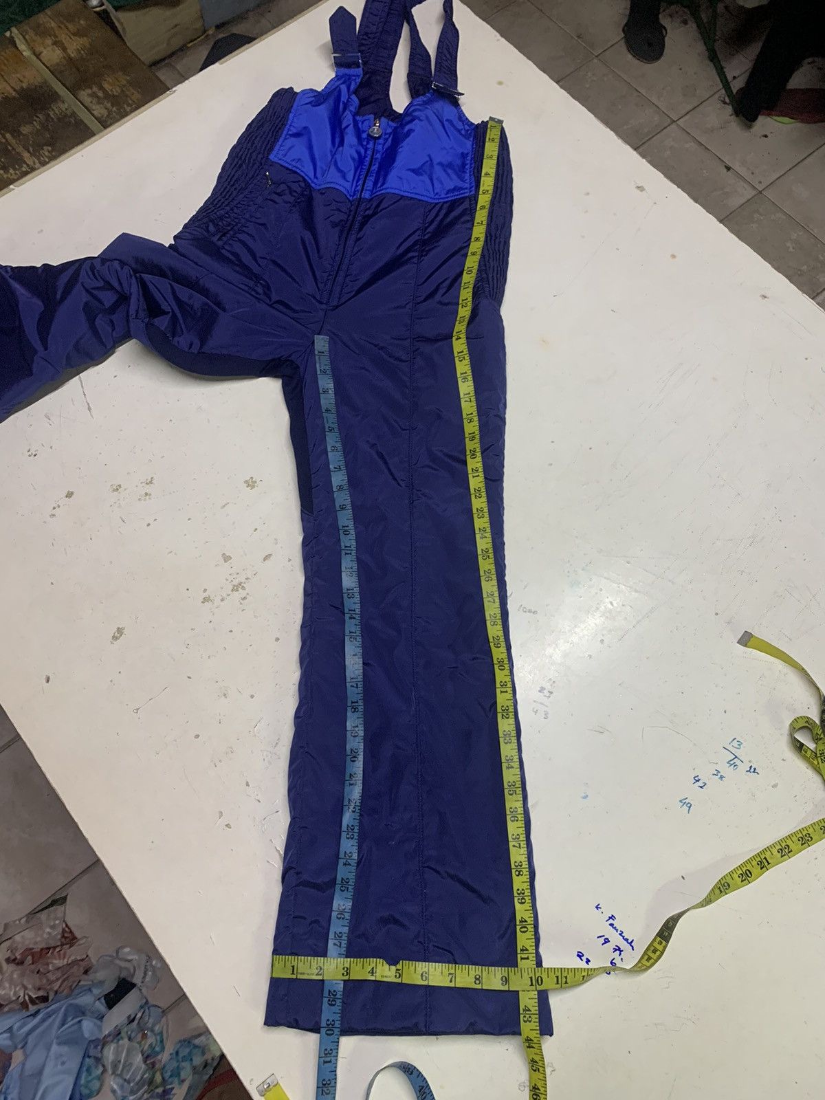 Moncler Moncler ski wear Size US 32 / EU 48 - 19 Thumbnail
