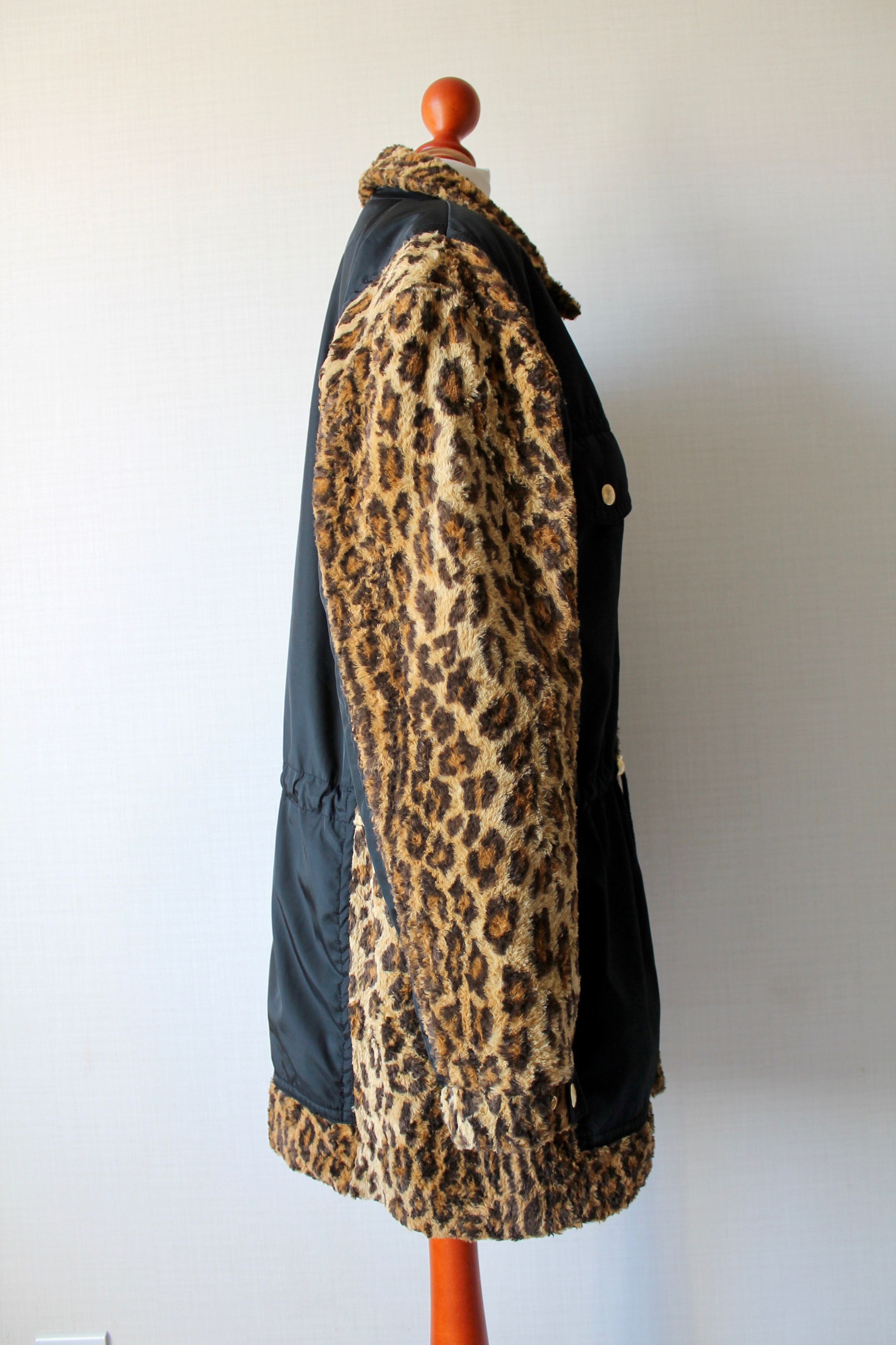 MCM Vintage MCM Leopard Jacket Coat Rare Size S-M Size M / US 6-8 / IT 42-44 - 10 Thumbnail
