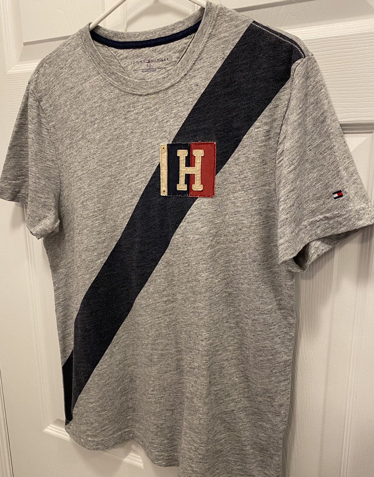 Other Vintage Tommy Hilfiger Mens Grey T-shirt - Size S Size US S / EU 44-46 / 1 - 3 Thumbnail