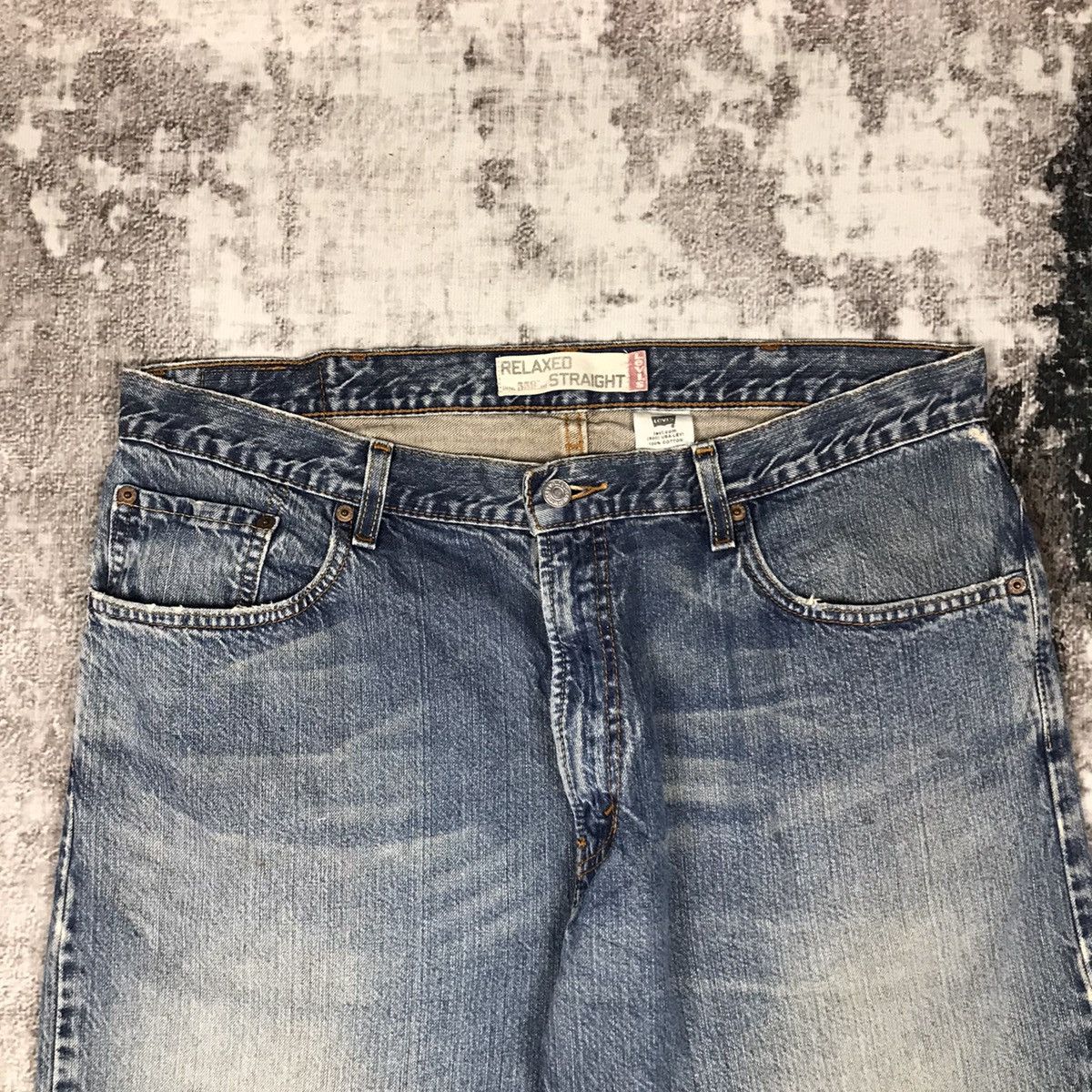 Levi's × Vintage Vintage Levis 559 Light Wash Distressed Denim Jeans Size US 37 - 3 Thumbnail