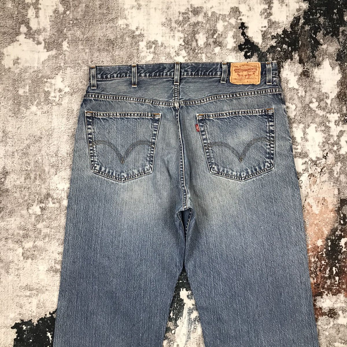 Levi's × Vintage Vintage Levis 559 Light Wash Distressed Denim Jeans Size US 37 - 12 Thumbnail
