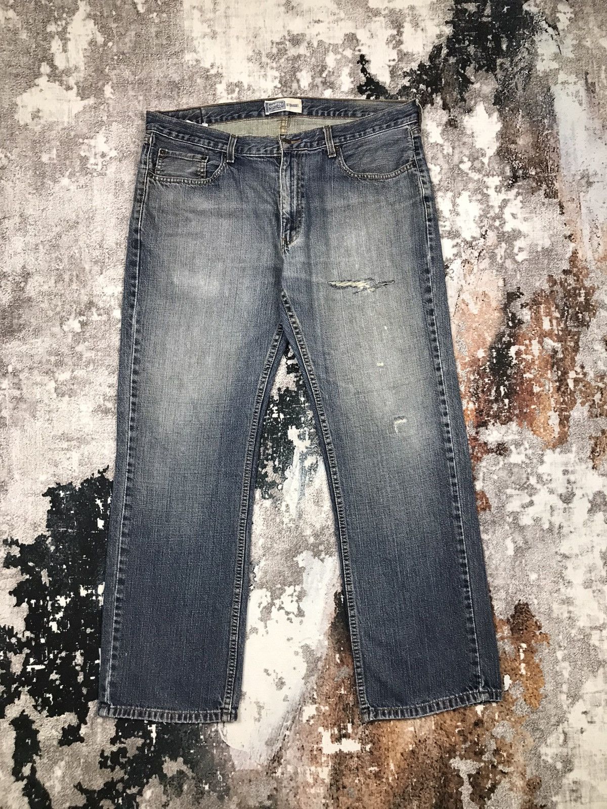Levi's × Vintage Vintage 90s Levis Signature Light Wash Distressed Denim Jean Size US 38 / EU 54 - 1 Thumbnail