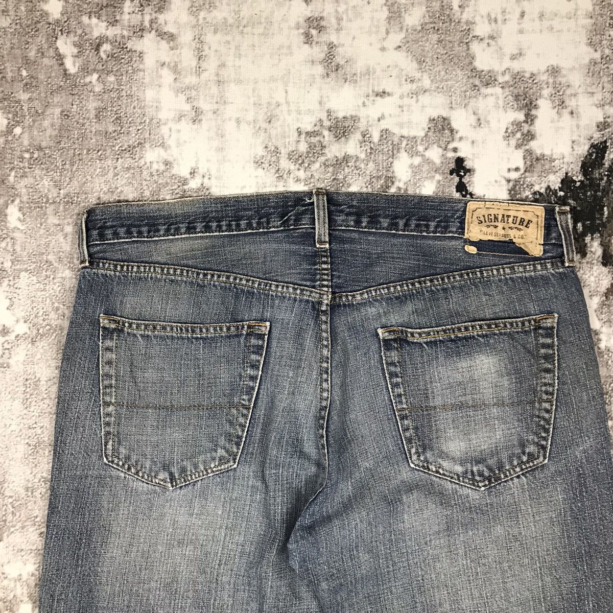 Levi's × Vintage Vintage 90s Levis Signature Light Wash Distressed Denim Jean Size US 38 / EU 54 - 11 Thumbnail