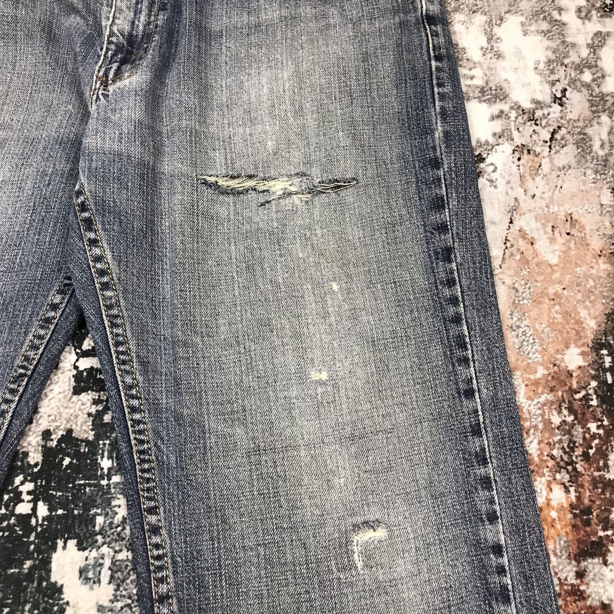 Levi's × Vintage Vintage 90s Levis Signature Light Wash Distressed Denim Jean Size US 38 / EU 54 - 7 Thumbnail
