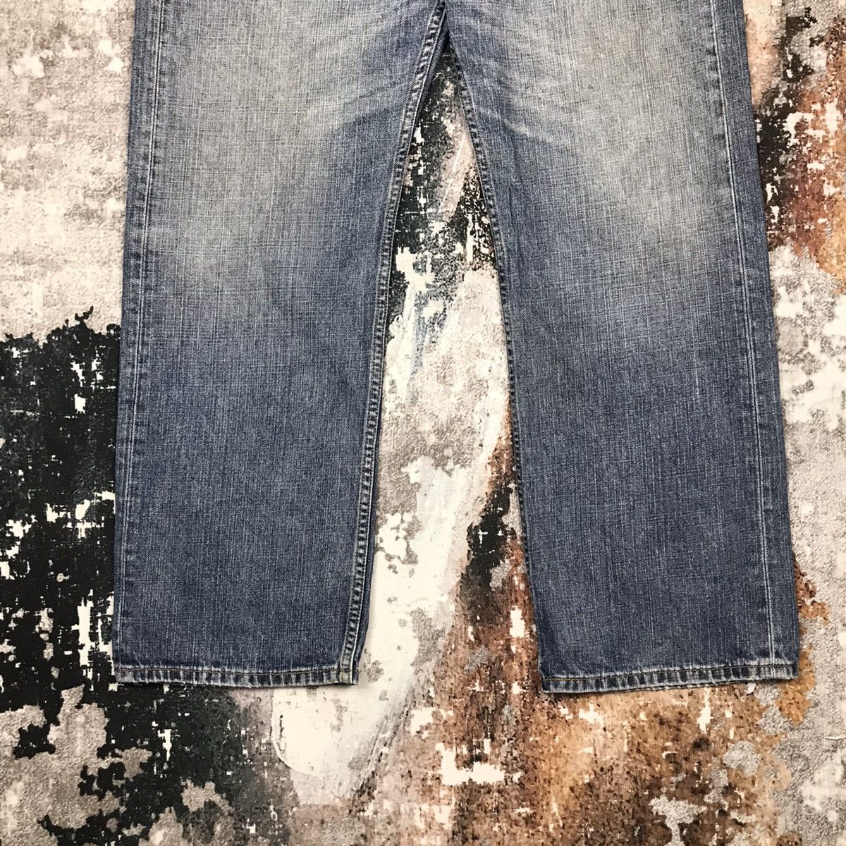 Levi's × Vintage Vintage Levis 569 Light Wash Distressed Denim Jeans Size US 39 - 12 Thumbnail
