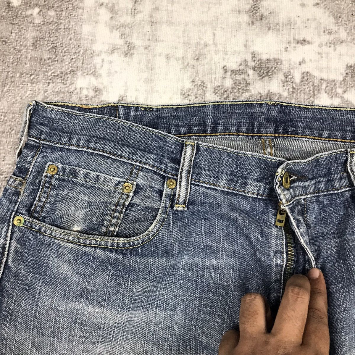 Levi's × Vintage Vintage Levis 569 Light Wash Distressed Denim Jeans Size US 39 - 11 Thumbnail