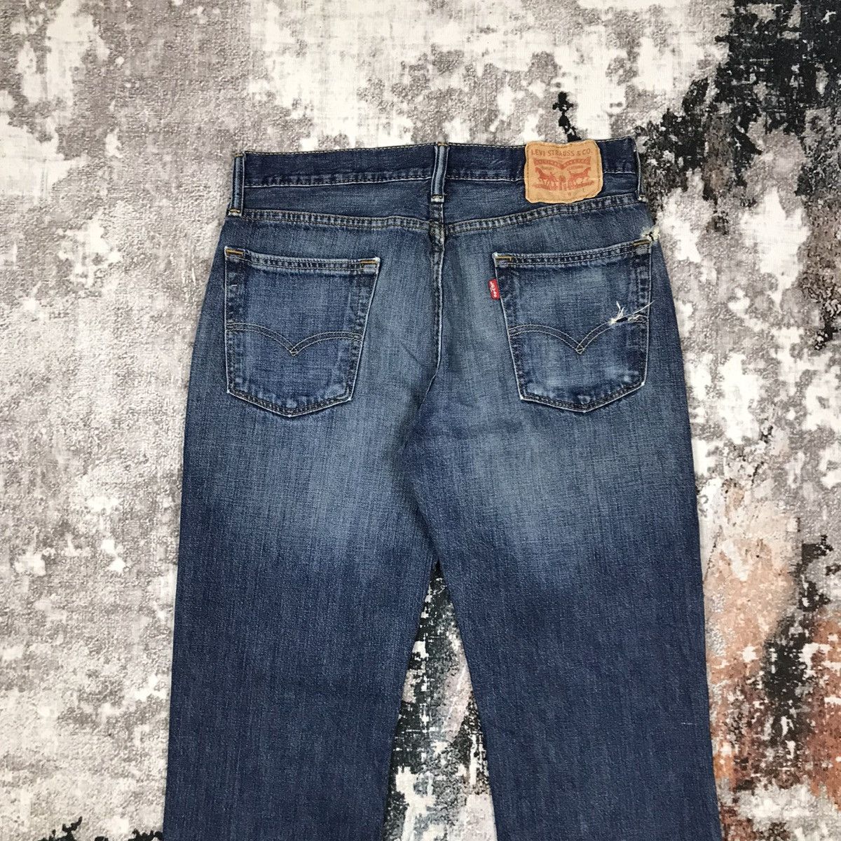 Levi's × Vintage Vintage Levis 524 Blue Light Wash Distressed Denim Jeans Size US 32 / EU 48 - 2 Thumbnail
