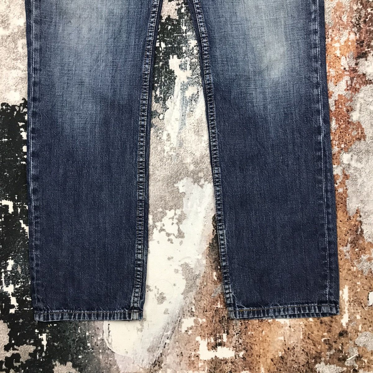Levi's × Vintage Vintage Levis 524 Blue Light Wash Distressed Denim Jeans Size US 32 / EU 48 - 11 Thumbnail