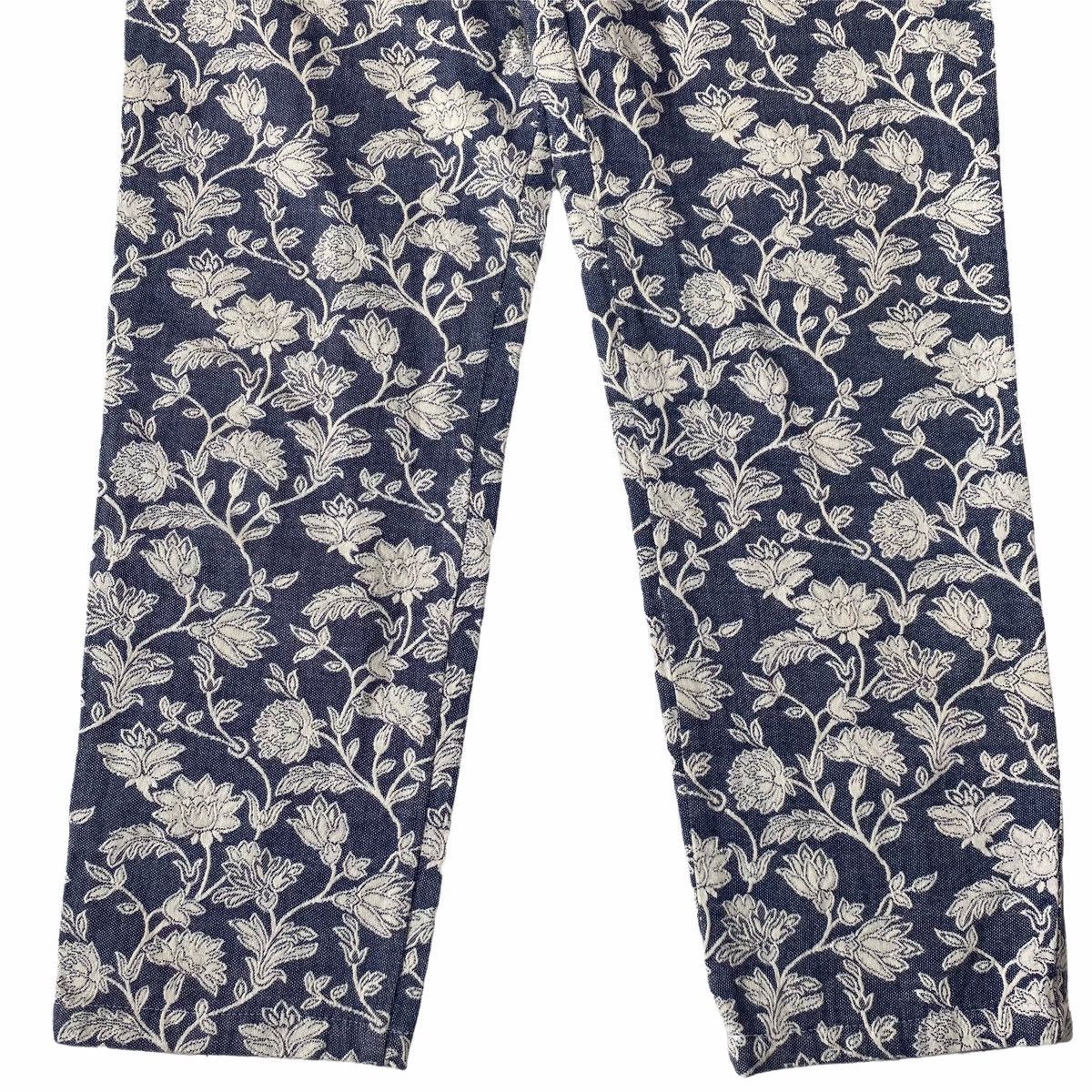 Moschino 1990s Moschino - Floral Jacquard Denim Pants Size US 29 - 4 Thumbnail