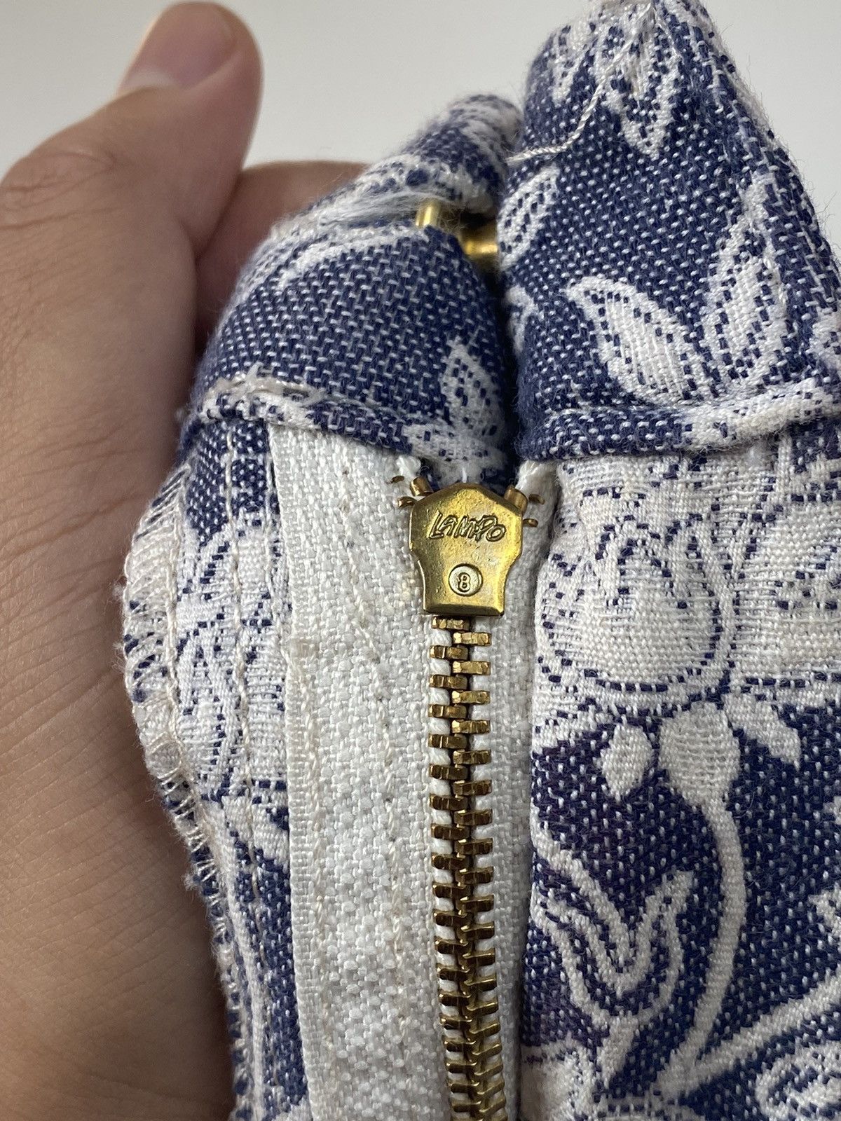 Moschino 1990s Moschino - Floral Jacquard Denim Pants Size US 29 - 10 Thumbnail