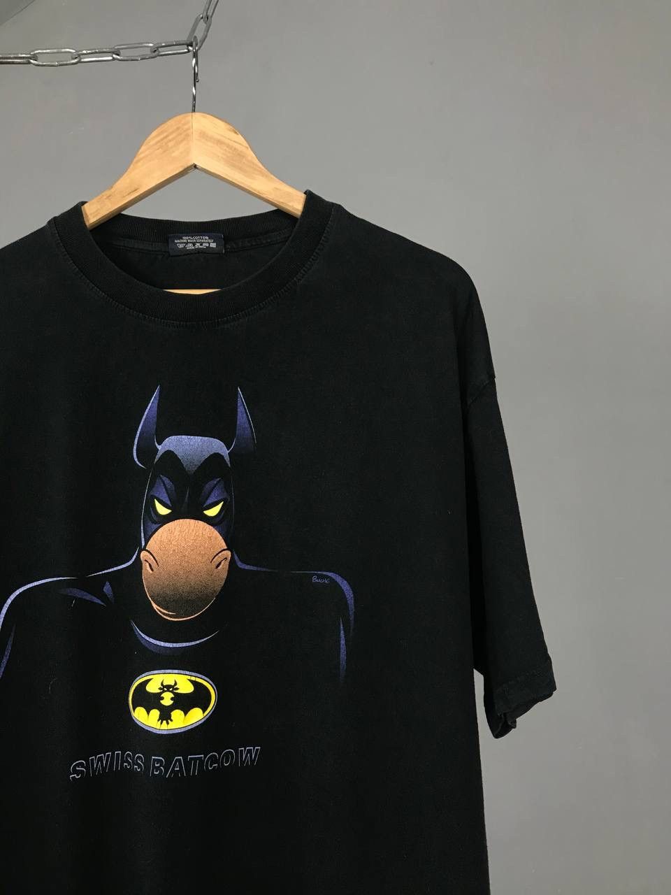 DC Comics × Vintage Swiss Batcow vintage DC comics humor tee Size US XL / EU 56 / 4 - 2 Thumbnail