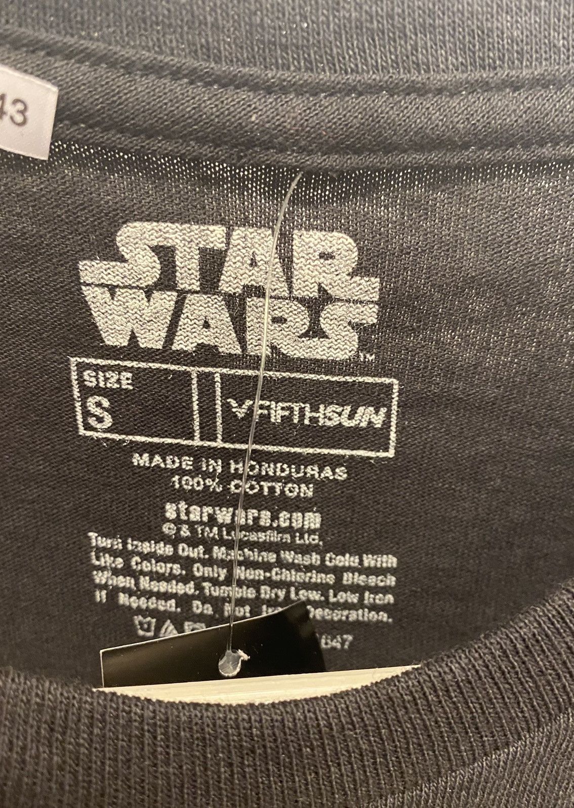 Star Wars Star Wars Baby Yoda The Mandalorian Mens T-shirt - Size S Size US S / EU 44-46 / 1 - 5 Thumbnail