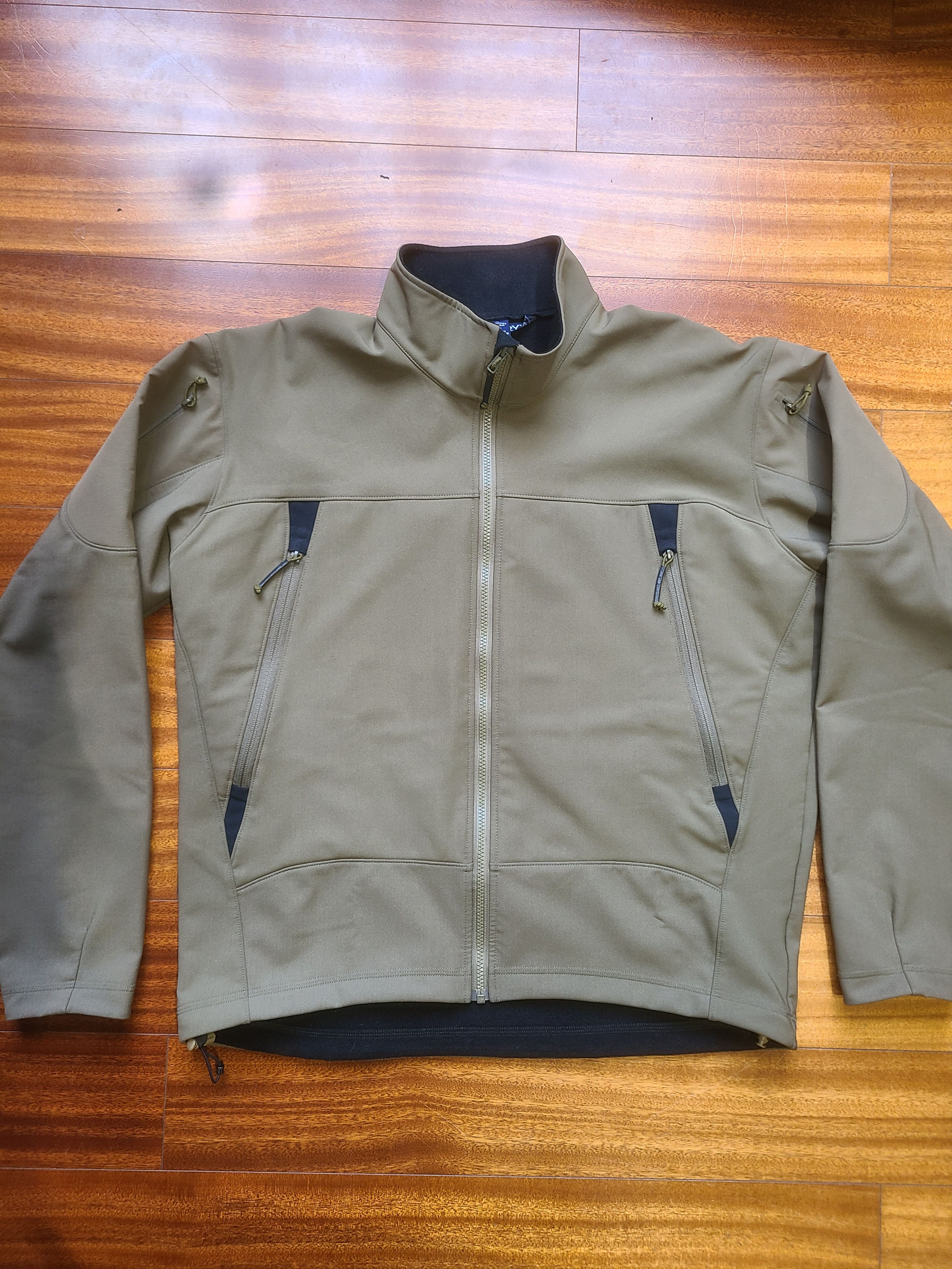 Leaf bravo outlet jacket