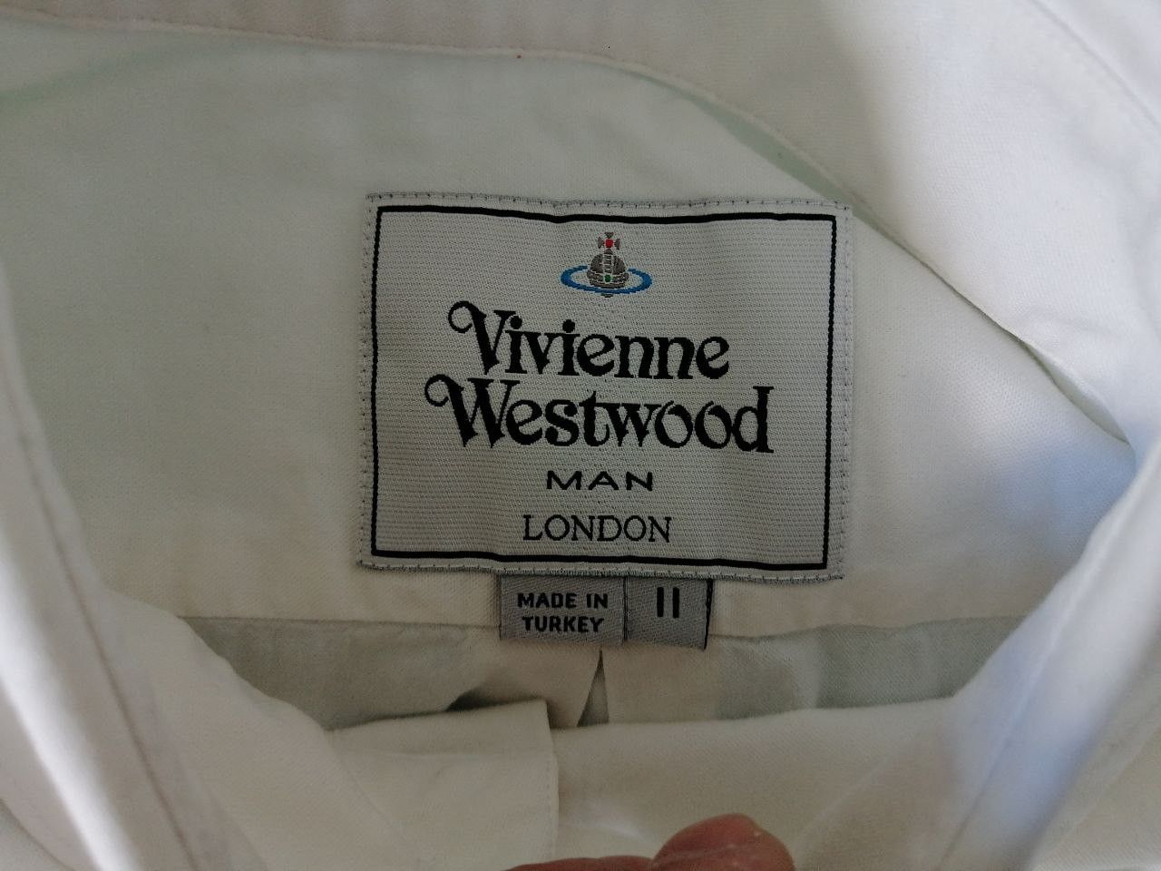Vivienne Westwood Vivienne Westwood 2013 White Shirt Size US M / EU 48-50 / 2 - 5 Thumbnail