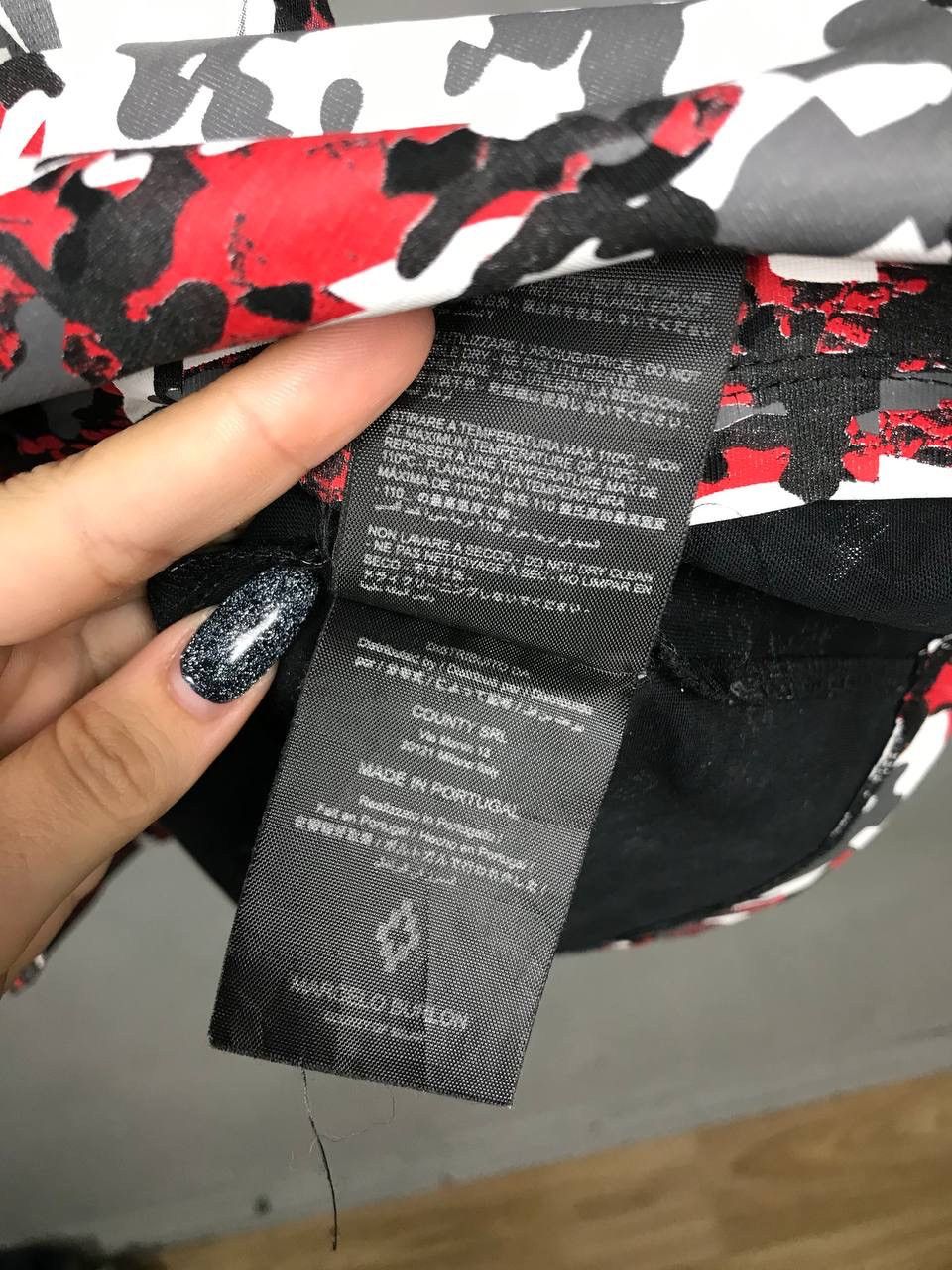 Marcelo Burlon Marcelo Burlon luxury designer multicolor tee Size US S / EU 44-46 / 1 - 6 Thumbnail