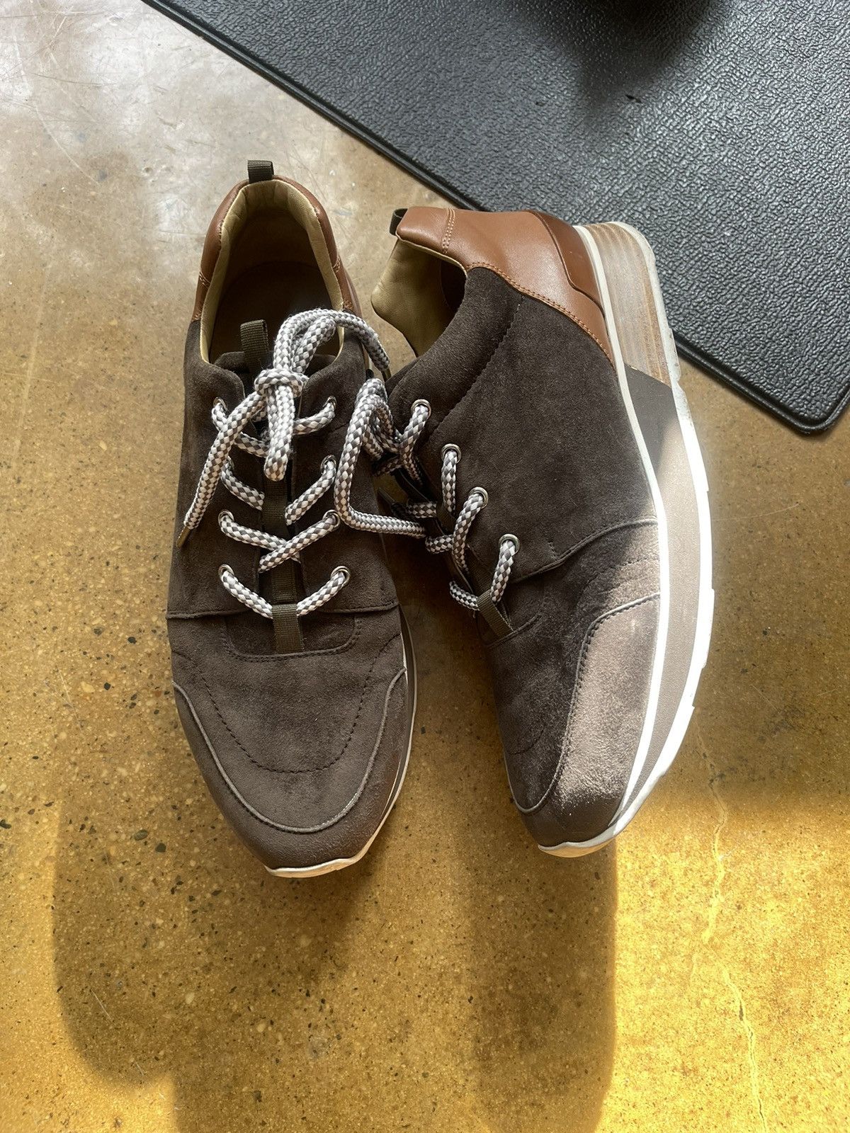 Hermes Hermes Miles Suede Brown Sneakers (43.5) (10.5) Size US 10.5 / EU 43-44 - 1 Thumbnail