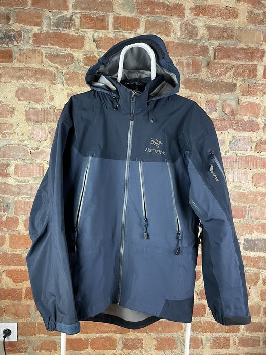 Arc'Teryx Rare Arcteryx Theta AR Gore-Tex XCR Jacket grail gorpcore ...