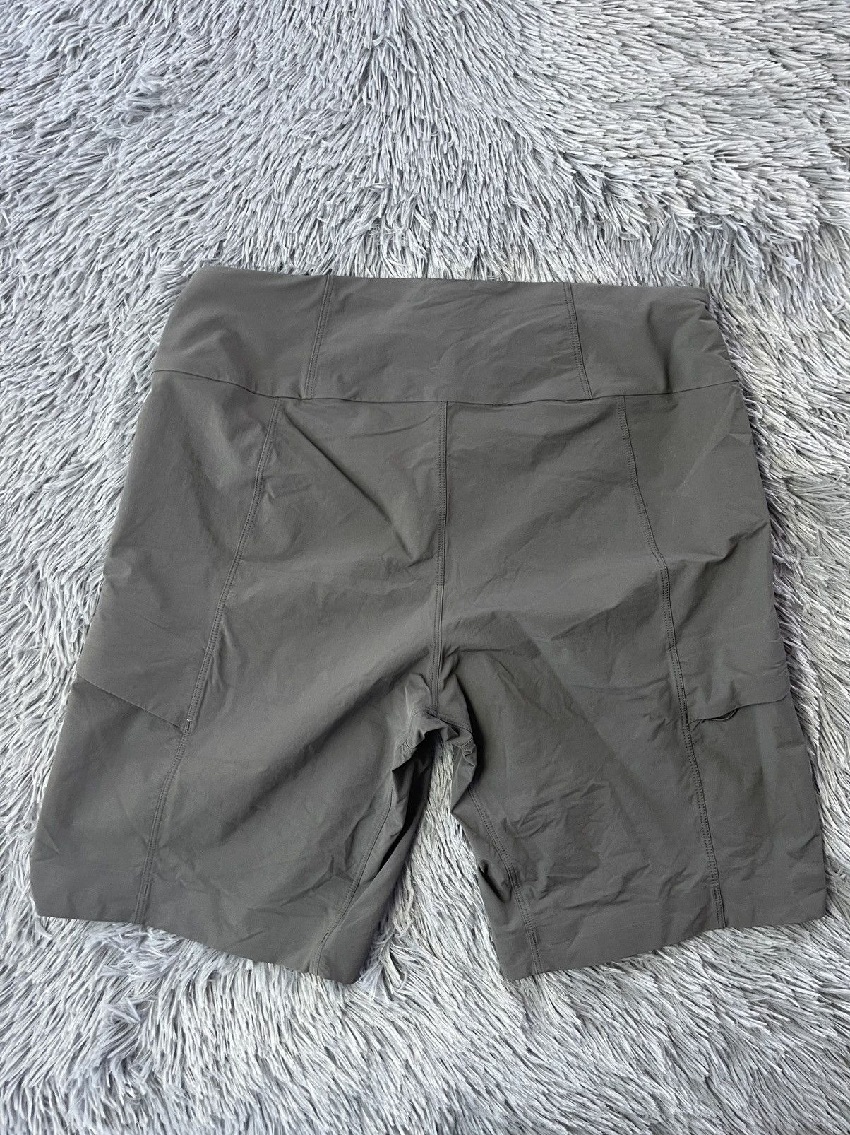 Arc'teryx Arc’teryx gorpcore style cargo shorts Size 28" / US 6 / IT 42 - 7 Thumbnail