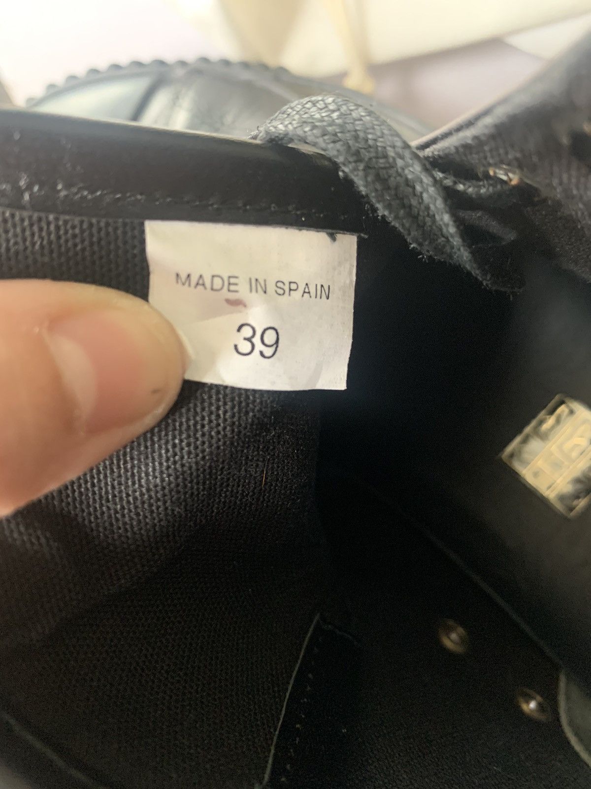 Balenciaga Balenciaga Sneaker Pelle S.Gomm Size US 7 / EU 40 - 9 Thumbnail