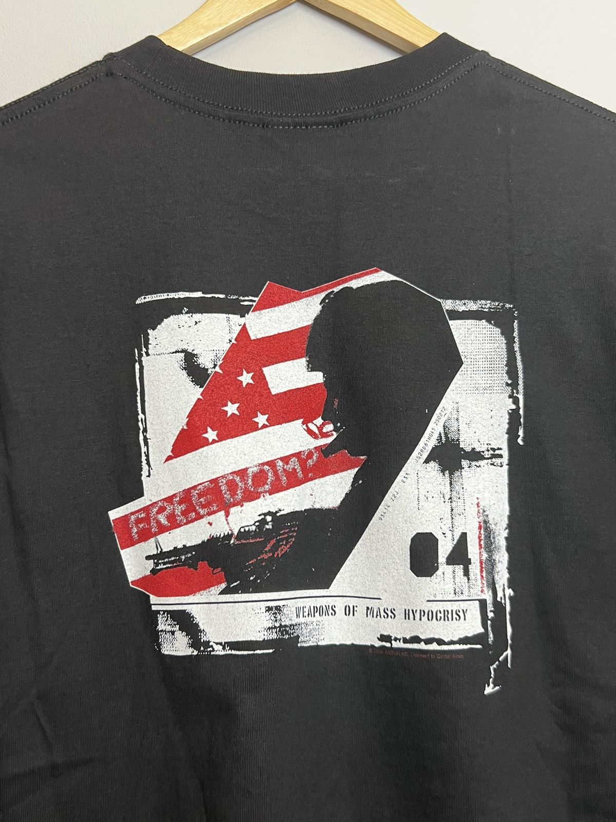 Band Tees Vintage Y2K 00s Anti Flag Weapons of Mass Hypocrisy T Shirt Size US XL / EU 56 / 4 - 3 Thumbnail