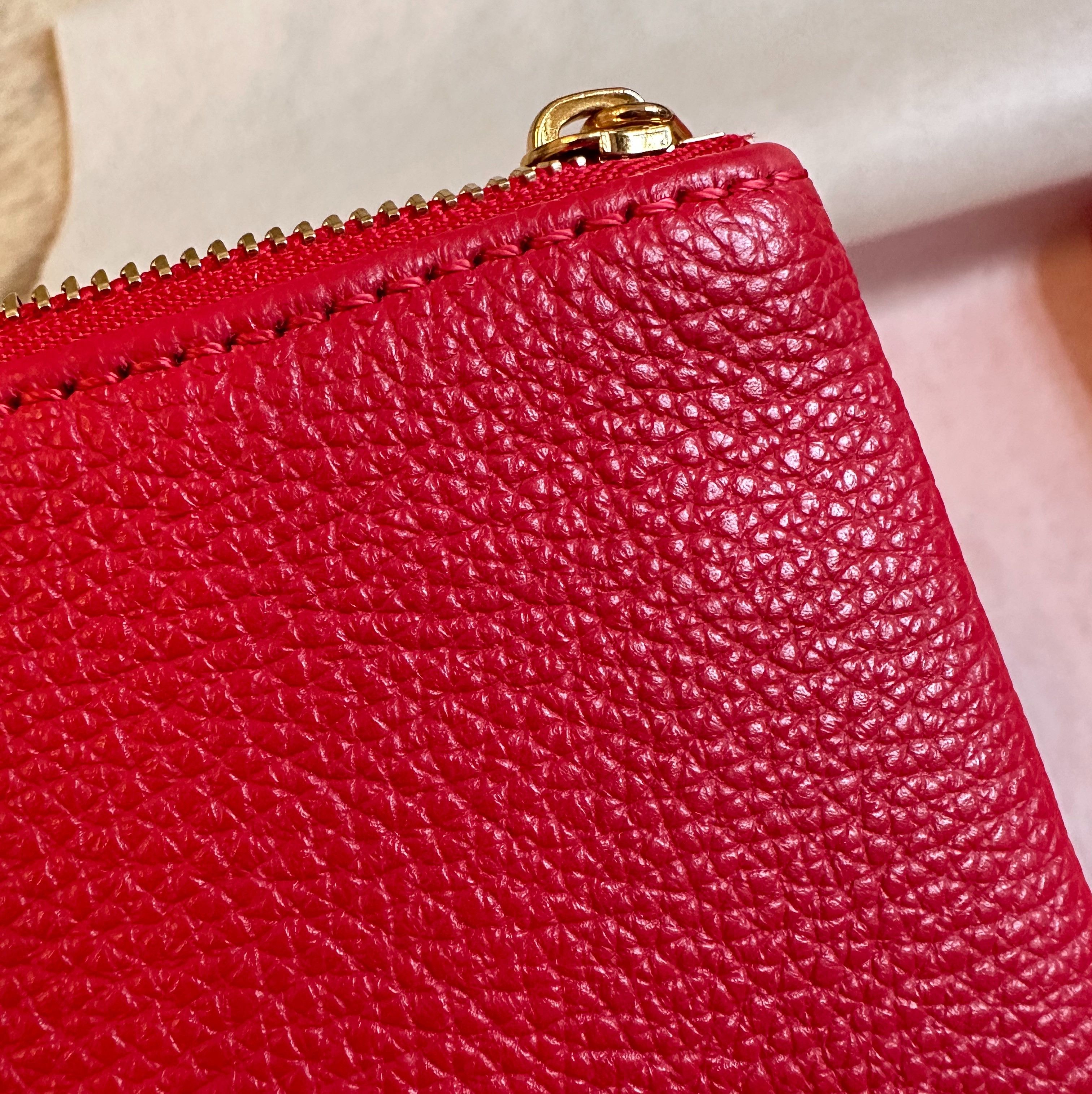 Cherry LA Cherry LA Red (Cherry) Leather Pouch Hand Bag Gold Hardware Size ONE SIZE - 9 Thumbnail